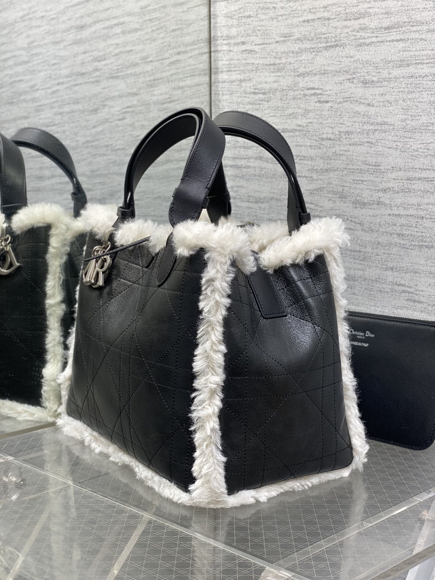 Dior 中号Toujours系列羊毛款
