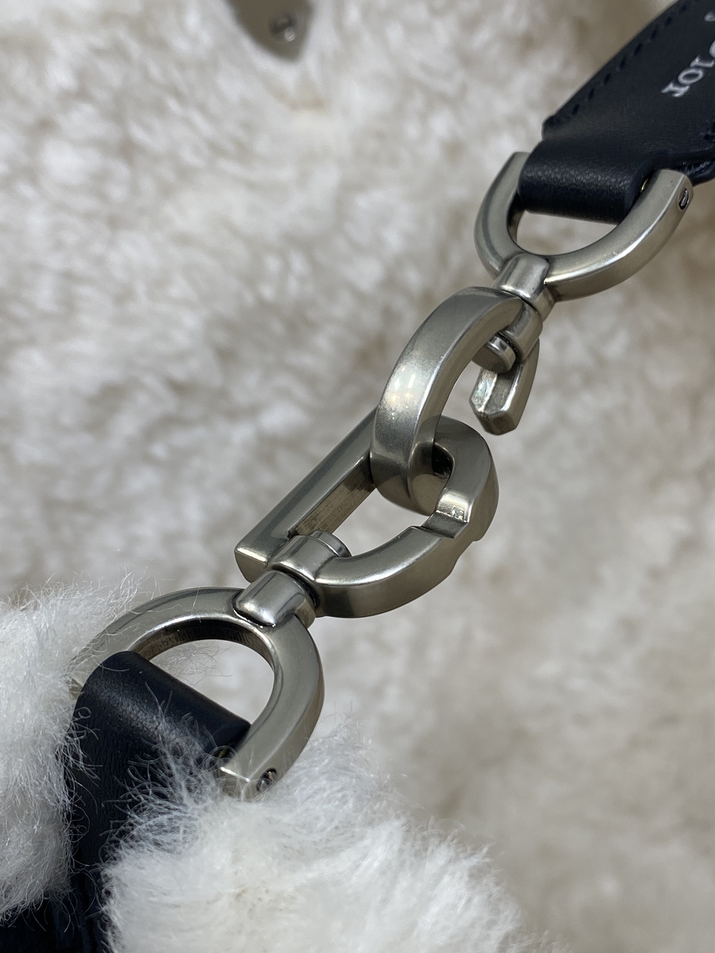 Dior 中号Toujours竖版系列羊毛款
