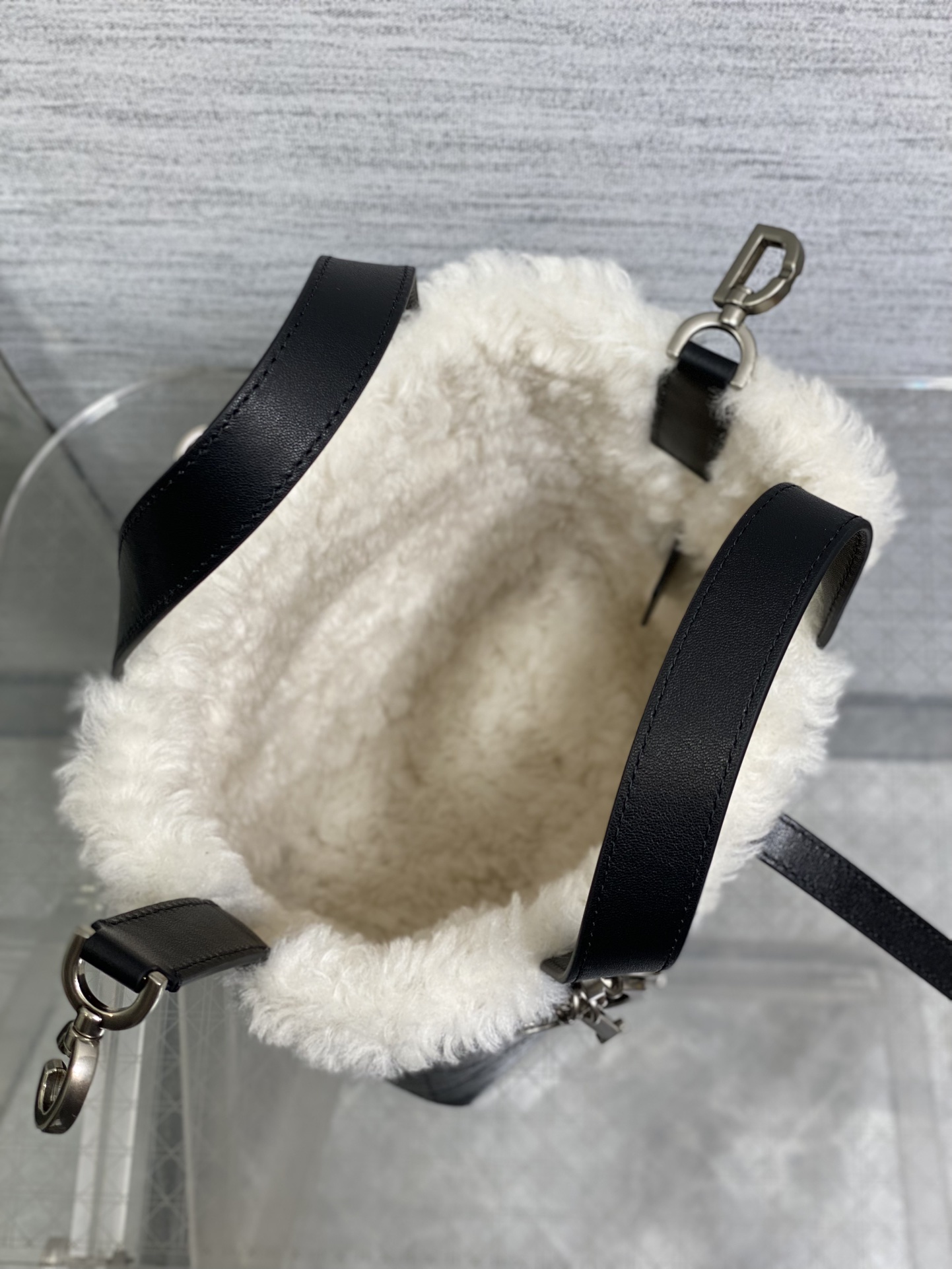 Dior 小号Toujours竖版系列羊毛款