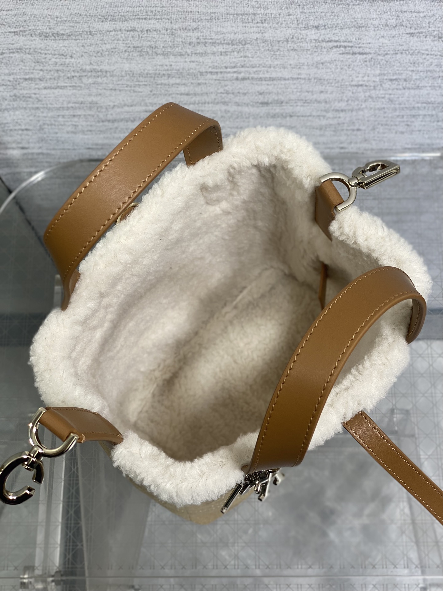 Dior 小号Toujours竖版系列羊毛款