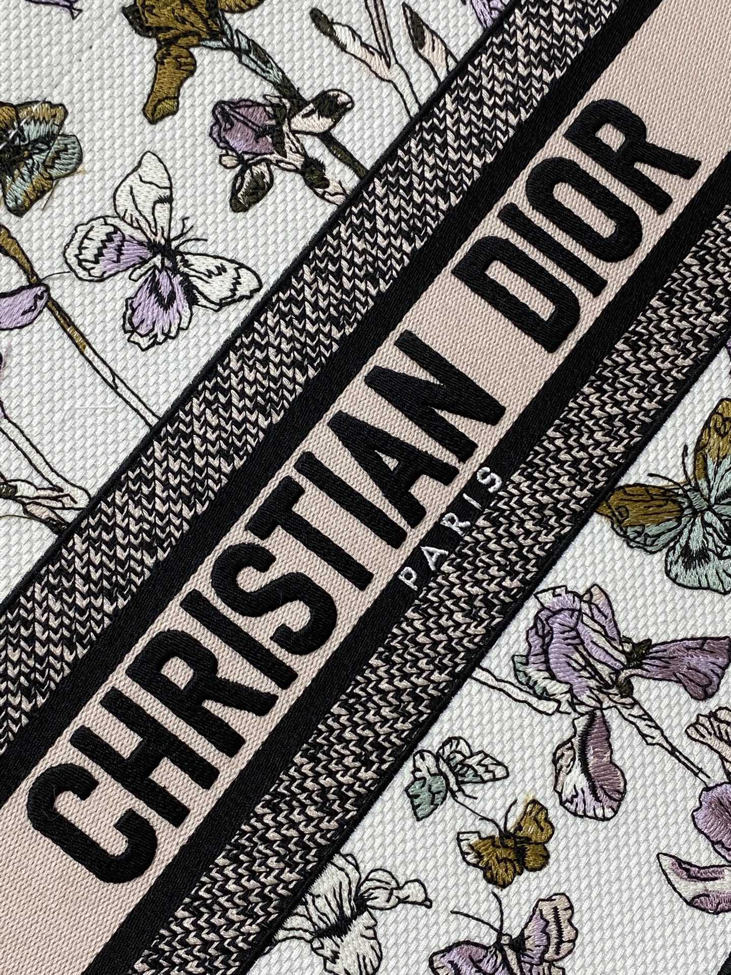 Dior Style Canvas Tote Bag Lookbook Reference image 2