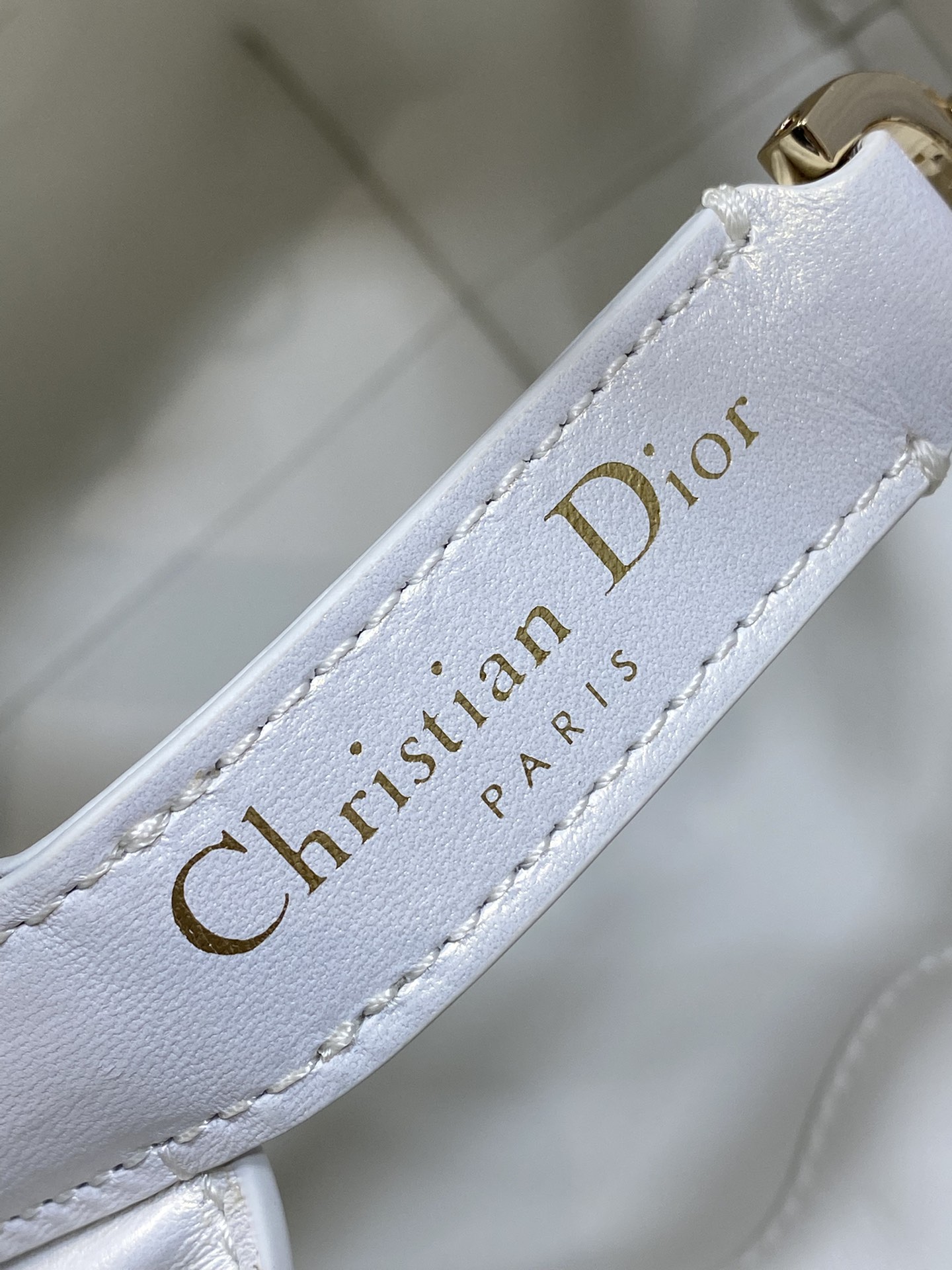 小号珠光白现货‼️Toujours竖版系列小号，专属菜篮子，有点太美了，高颜值包包，轻松拿捏高级感，超大