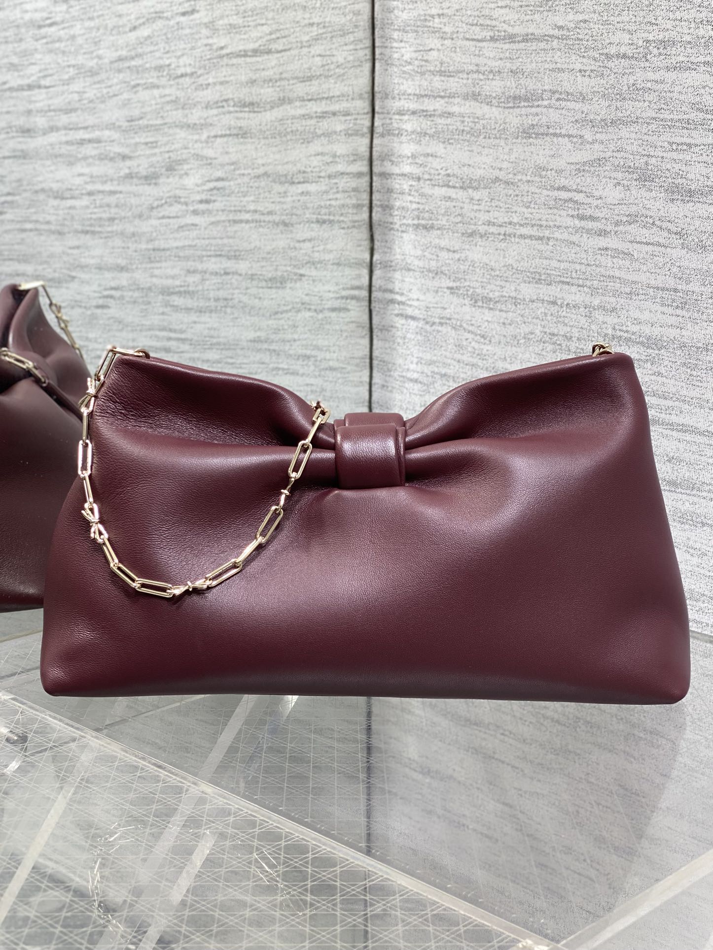 现货‼️🎀Dior-LAMBSKIN 2026春夏新款LAMBSKIN链条包，全新的包形，小牛皮革的质感