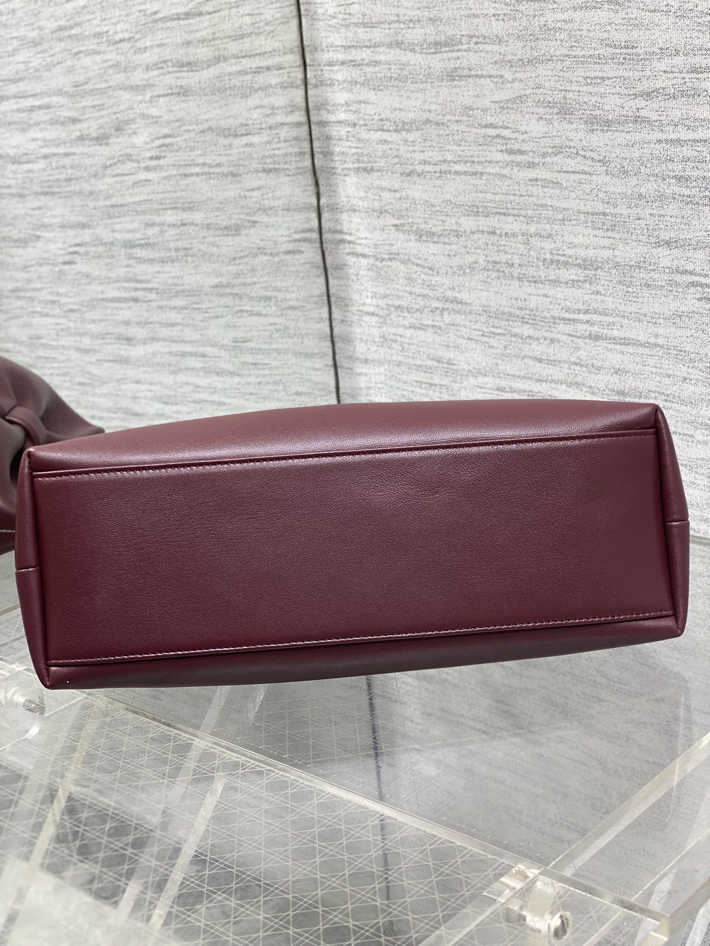 现货‼️🎀Dior-LAMBSKIN 2026春夏新款LAMBSKIN链条包，全新的包形，小牛皮革的质感