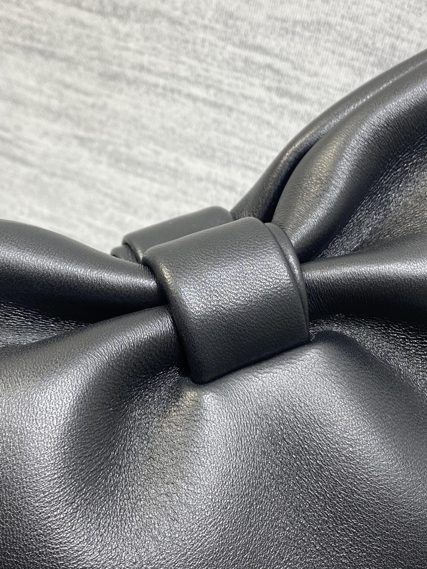 现货‼️🎀Dior-LAMBSKIN 2026春夏新款LAMBSKIN链条包，全新的包形，小牛皮革的质感