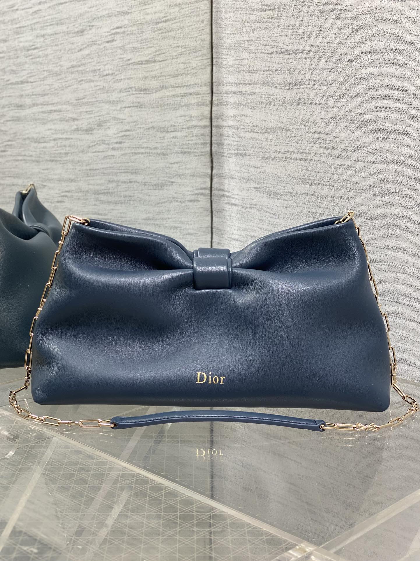 现货‼️🎀Dior-LAMBSKIN 2026春夏新款LAMBSKIN链条包，全新的包形，小牛皮革的质感