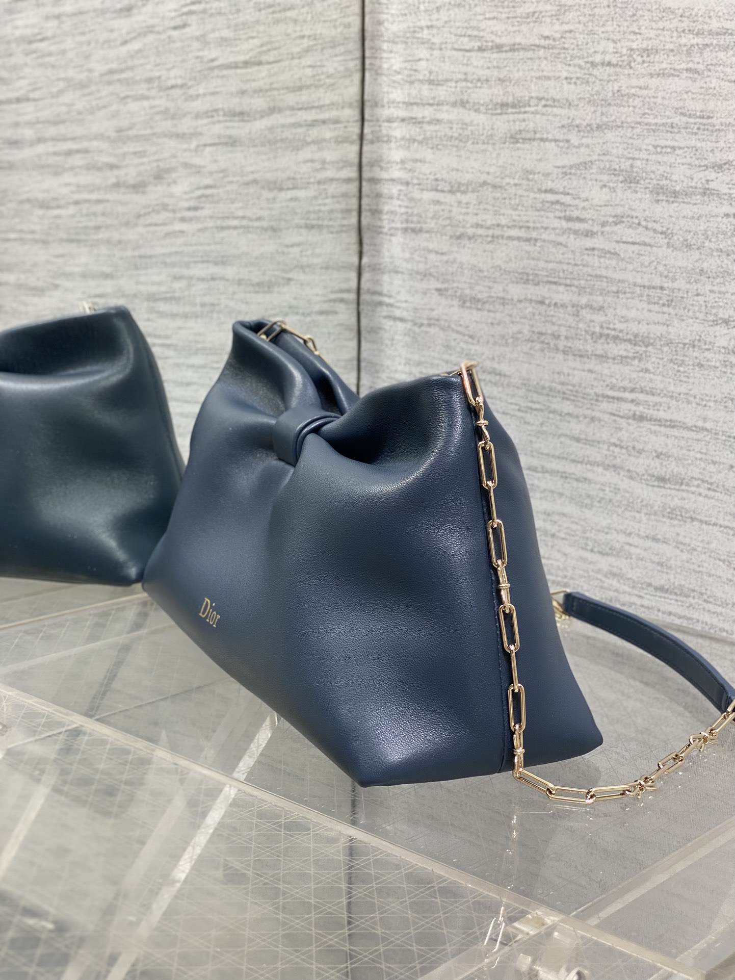 现货‼️🎀Dior-LAMBSKIN 2026春夏新款LAMBSKIN链条包，全新的包形，小牛皮革的质感