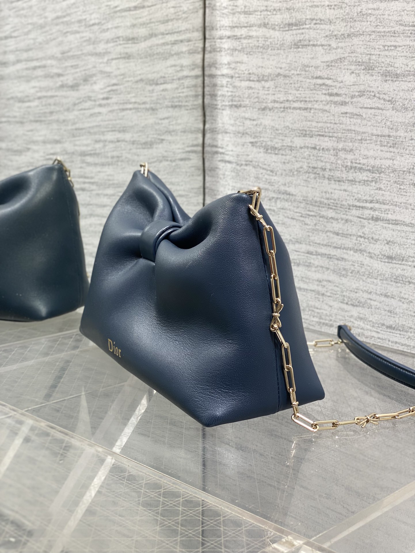 现货‼️🎀Dior-LAMBSKIN 2026春夏新款LAMBSKIN链条包，全新的包形，小牛皮革的质感