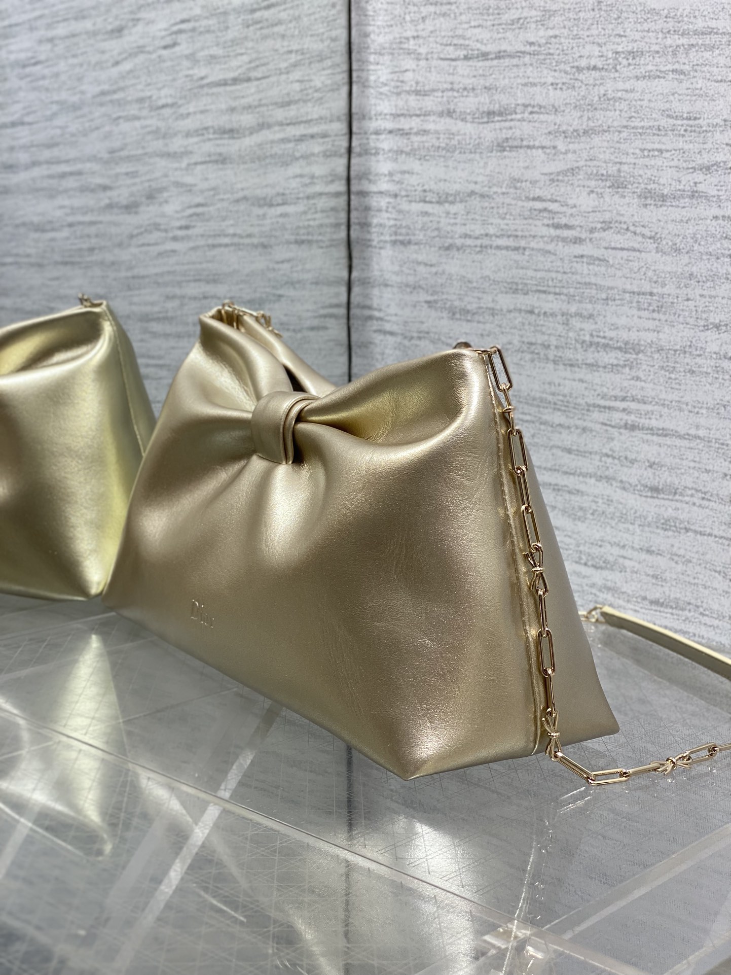 现货‼️🎀Dior-LAMBSKIN 2026春夏新款LAMBSKIN链条包，全新的包形，小牛皮革的质感