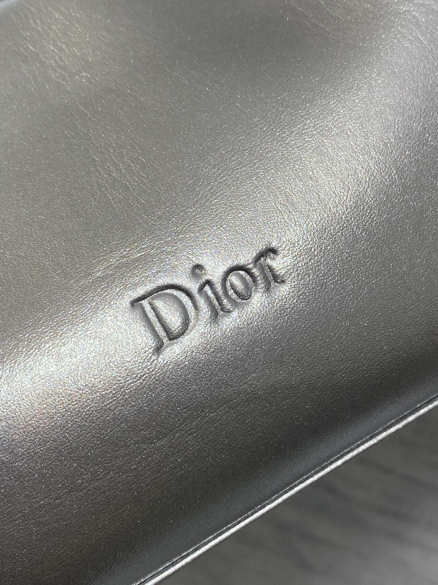 现货‼️🎀Dior-LAMBSKIN 2026春夏新款LAMBSKIN链条包，全新的包形，小牛皮革的质感