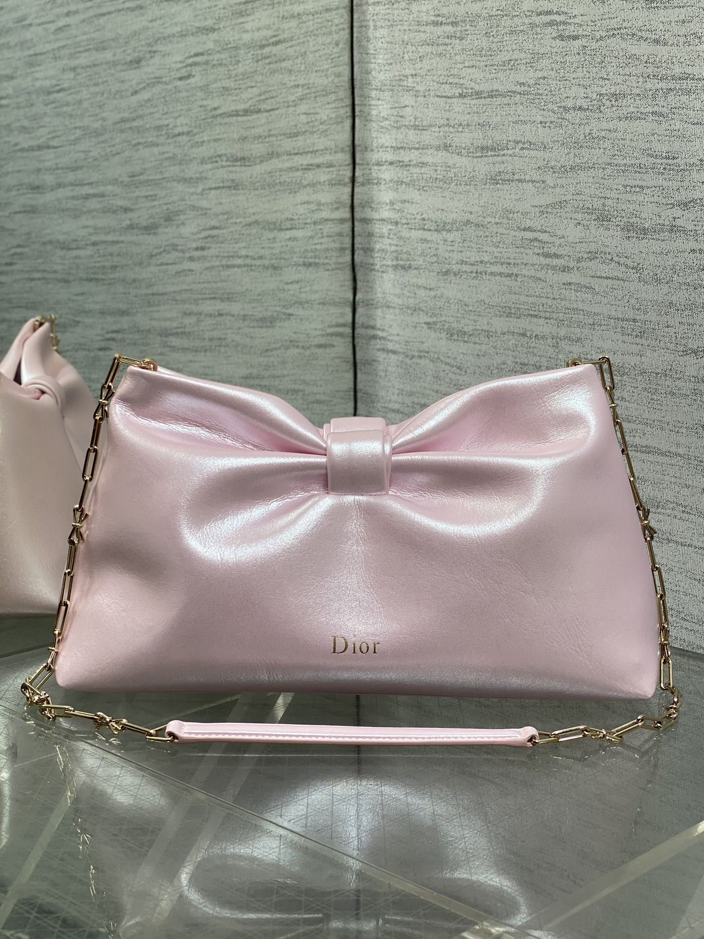 现货‼️🎀Dior-LAMBSKIN 2026春夏新款LAMBSKIN链条包，全新的包形，小牛皮革的质感