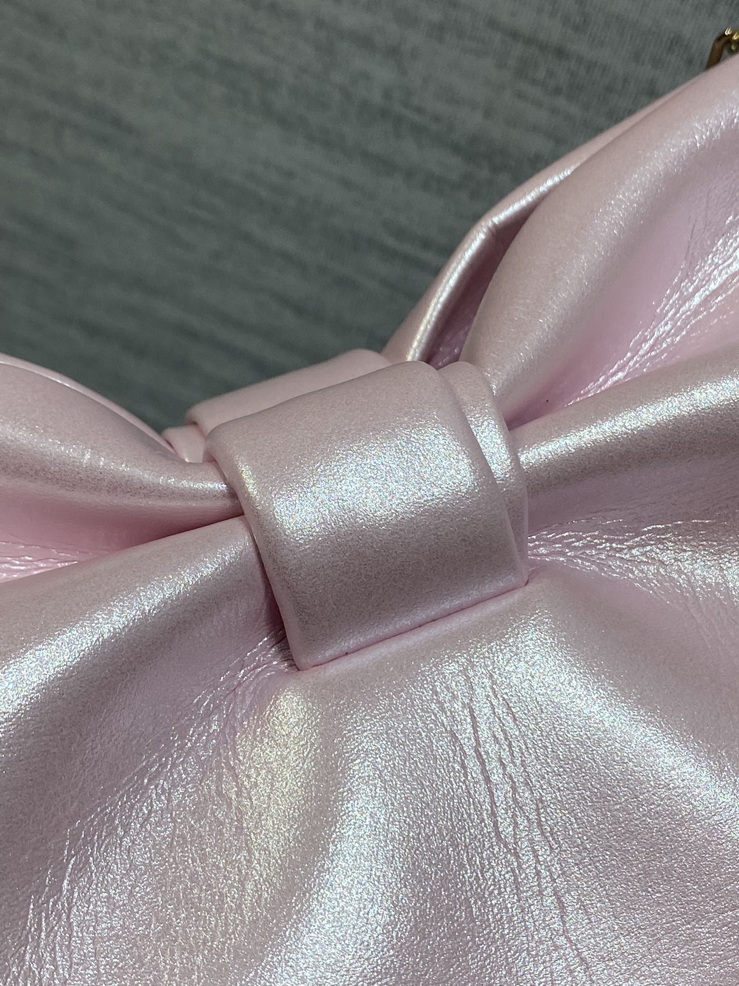 现货‼️🎀Dior-LAMBSKIN 2026春夏新款LAMBSKIN链条包，全新的包形，小牛皮革的质感