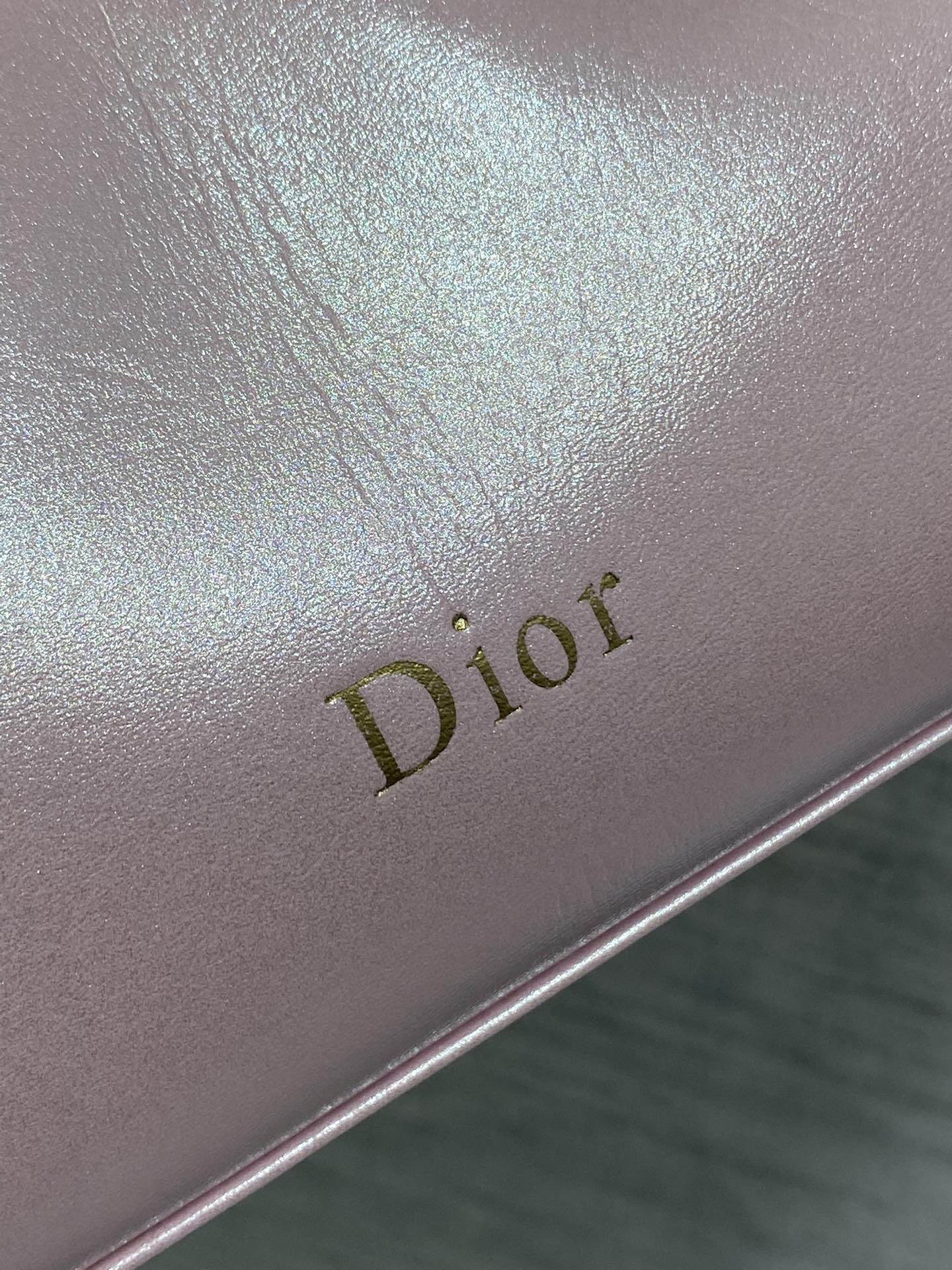 现货‼️🎀Dior-LAMBSKIN 2026春夏新款LAMBSKIN链条包，全新的包形，小牛皮革的质感