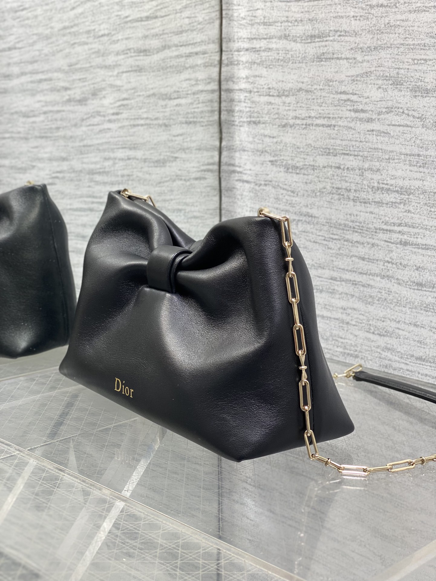 现货‼️🎀Dior-LAMBSKIN 2026春夏新款LAMBSKIN链条包，全新的包形，小牛皮革的质感