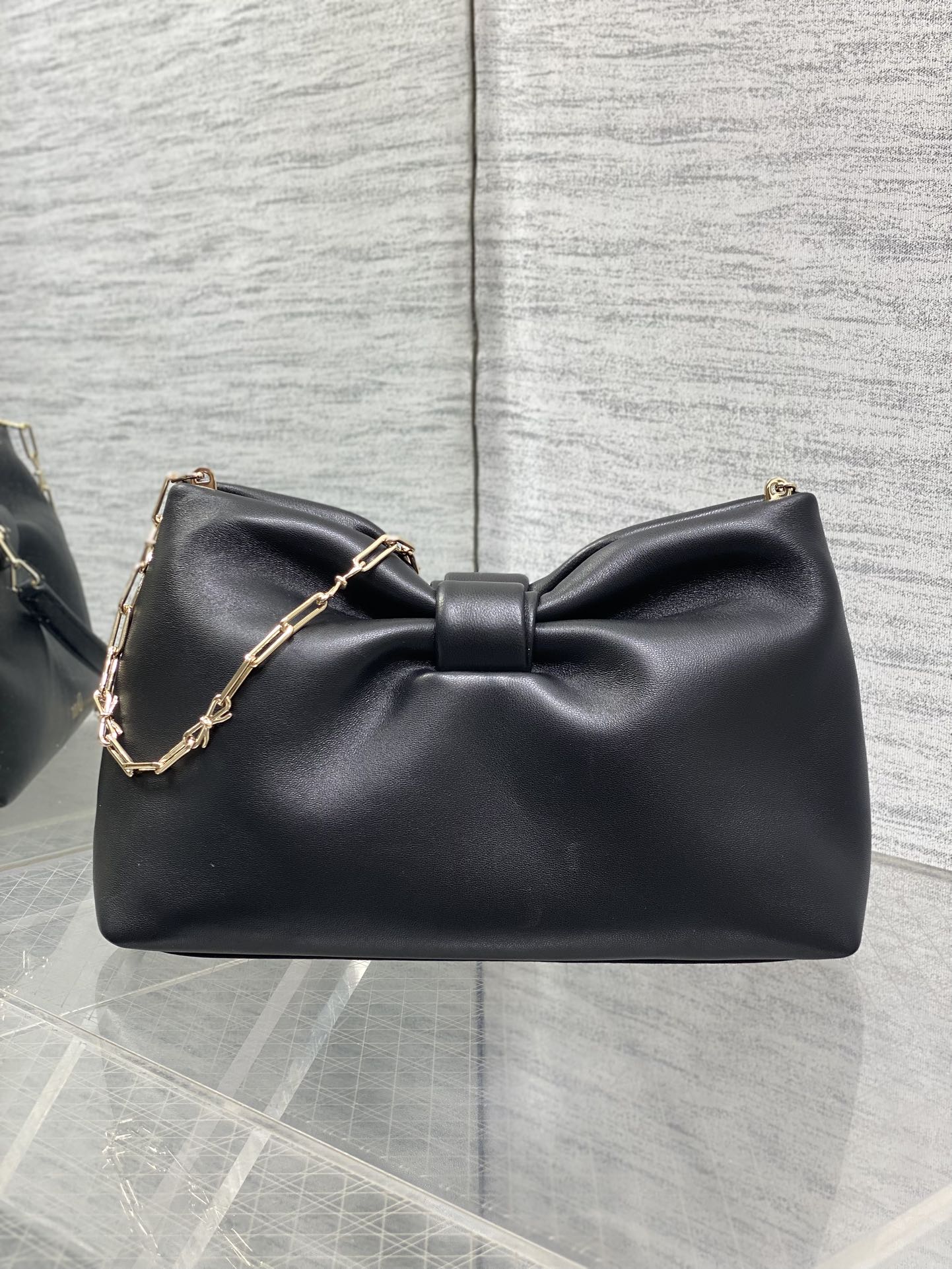 现货‼️🎀Dior-LAMBSKIN 2026春夏新款LAMBSKIN链条包，全新的包形，小牛皮革的质感