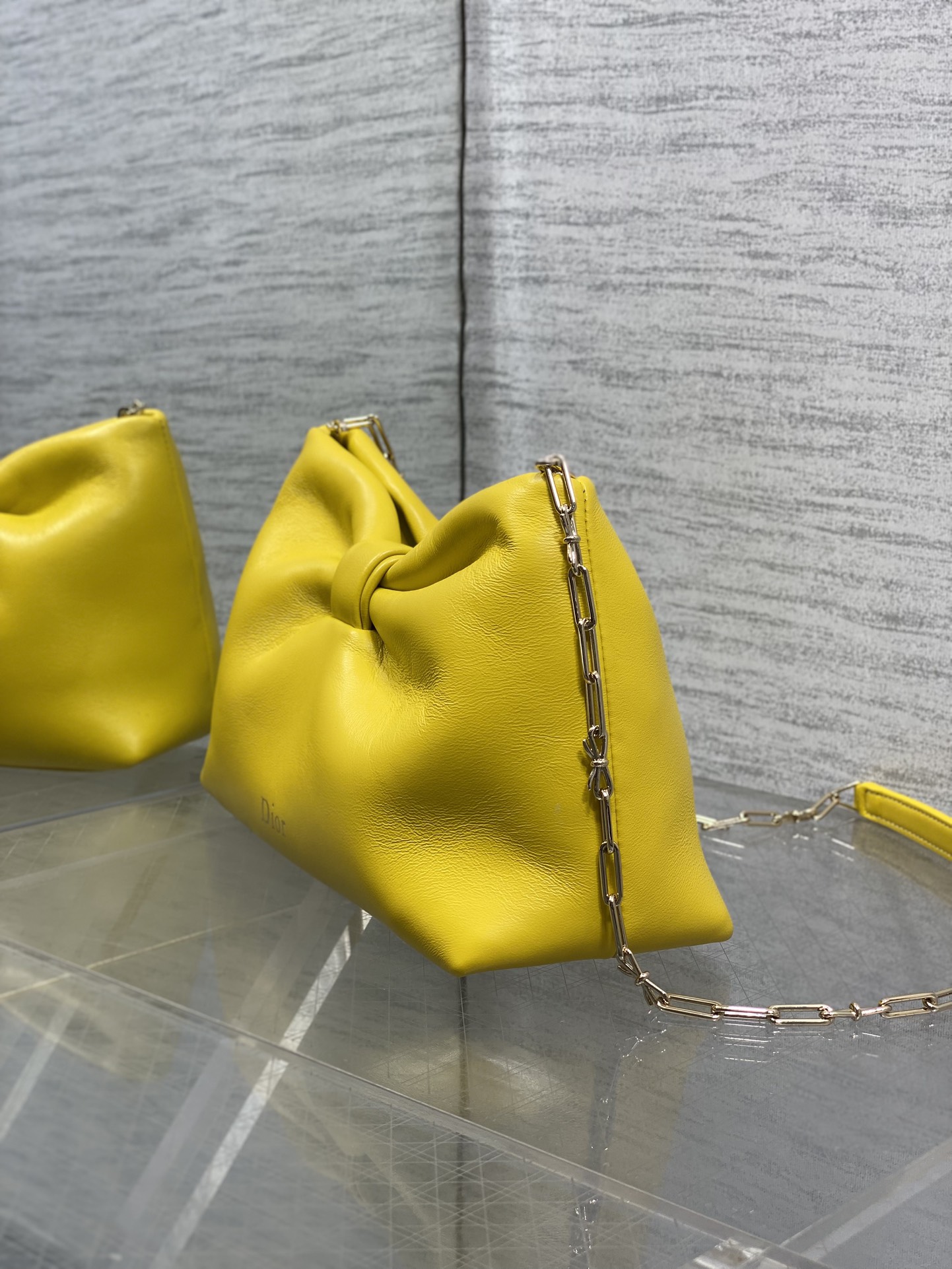 现货‼️🎀Dior-LAMBSKIN 2026春夏新款LAMBSKIN链条包，全新的包形，小牛皮革的质感