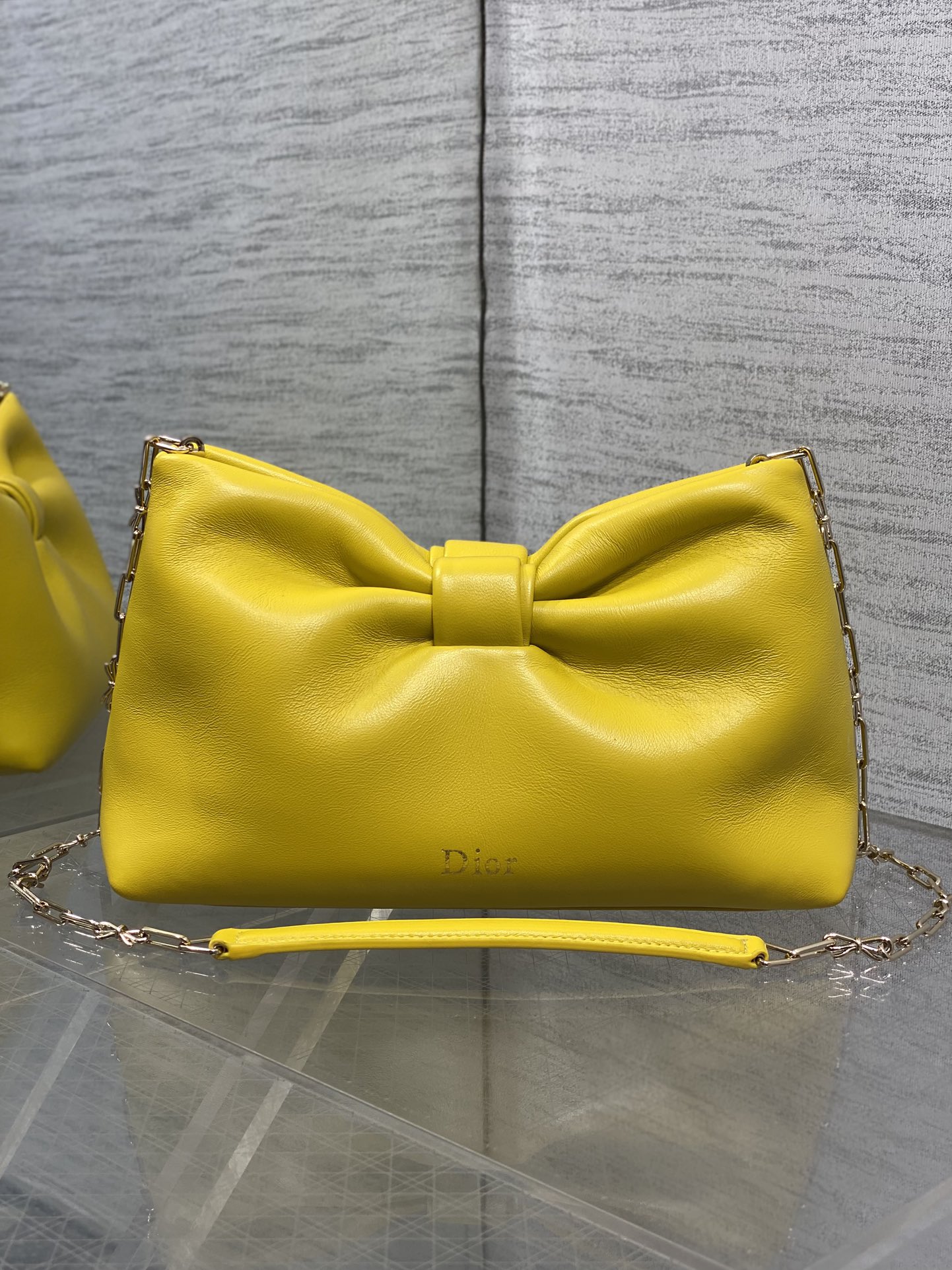 现货‼️🎀Dior-LAMBSKIN 2026春夏新款LAMBSKIN链条包，全新的包形，小牛皮革的质感