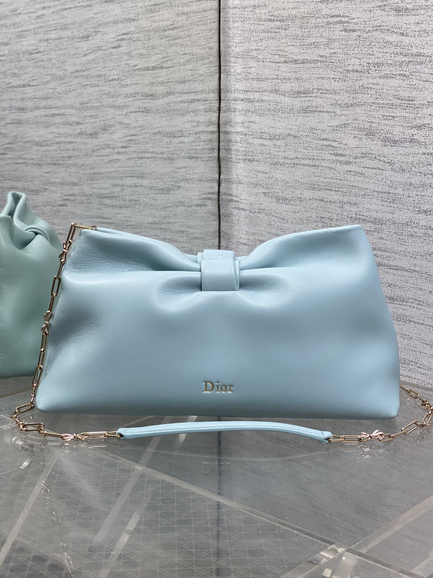 现货‼️🎀Dior-LAMBSKIN 2026春夏新款LAMBSKIN链条包，全新的包形，小牛皮革的质感