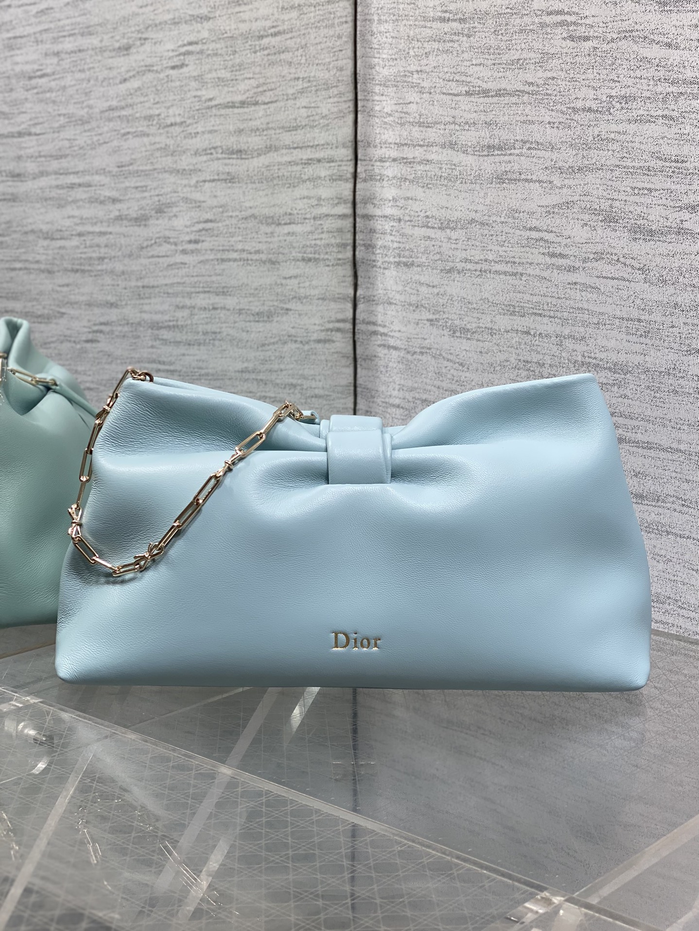 现货‼️🎀Dior-LAMBSKIN 2026春夏新款LAMBSKIN链条包，全新的包形，小牛皮革的质感