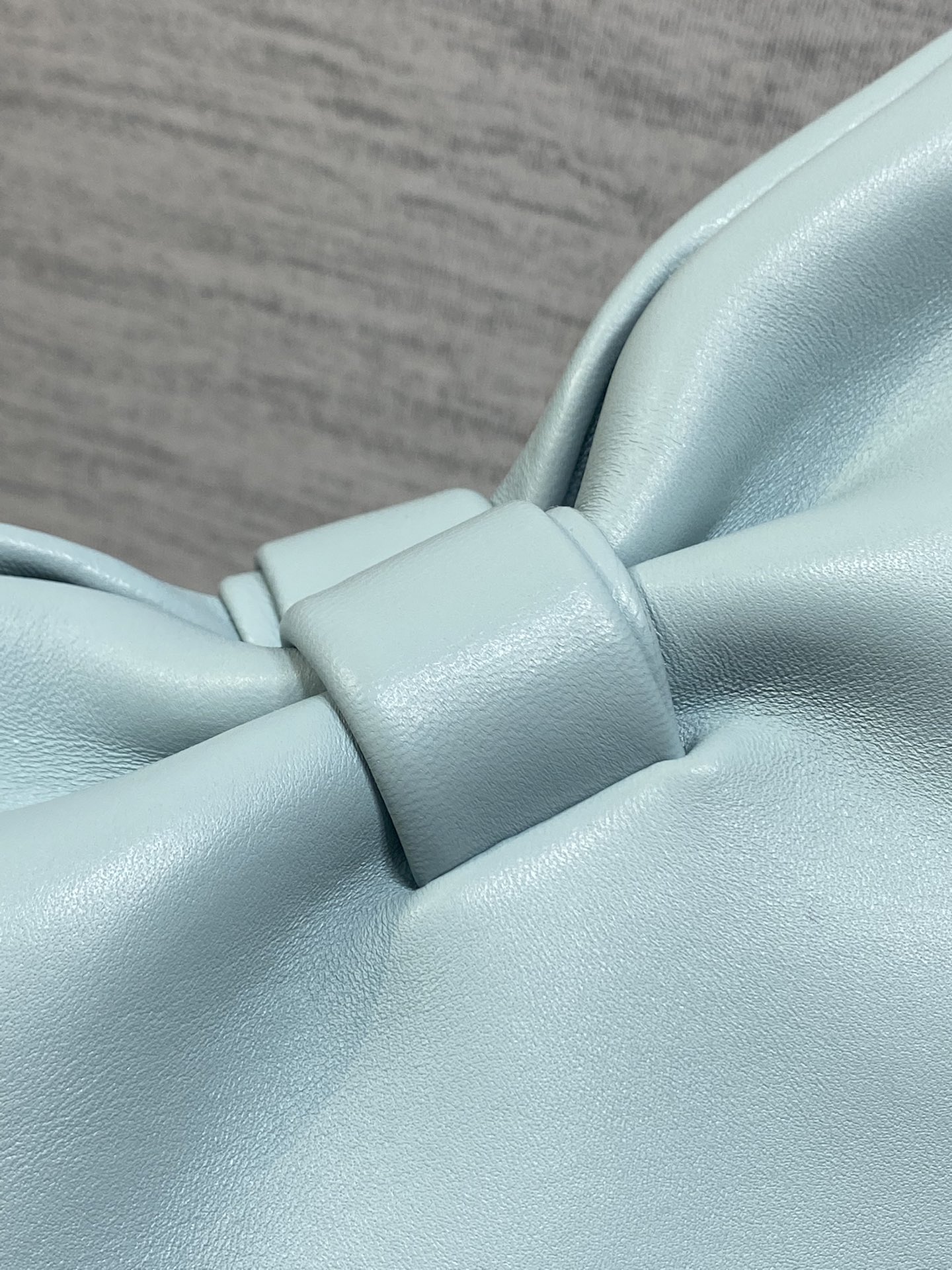 现货‼️🎀Dior-LAMBSKIN 2026春夏新款LAMBSKIN链条包，全新的包形，小牛皮革的质感