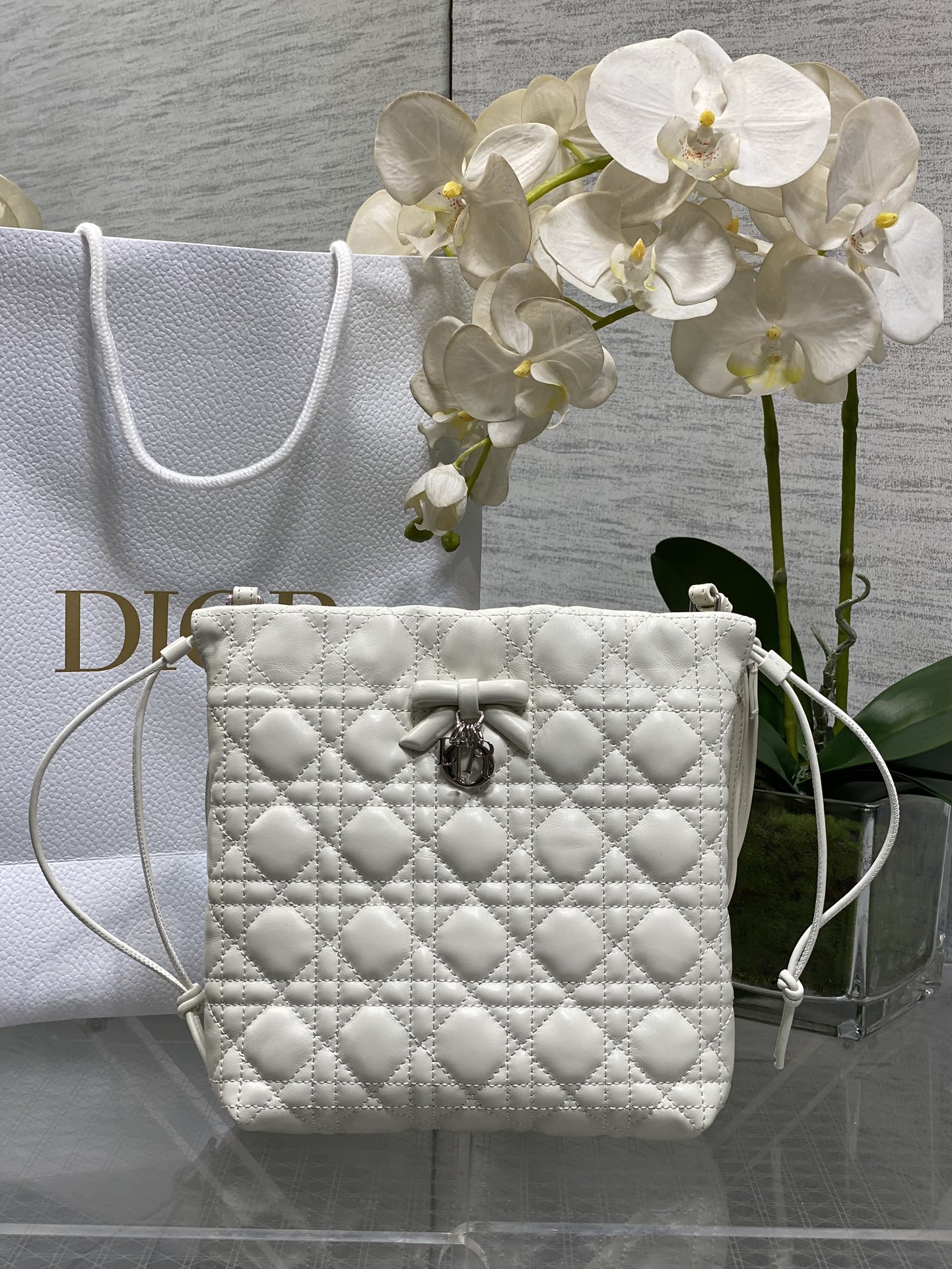 𝐀𝐝𝐢𝐨𝐫𝐚𝐛𝐥𝐞 Nuevo bolso de la suerte con lazo