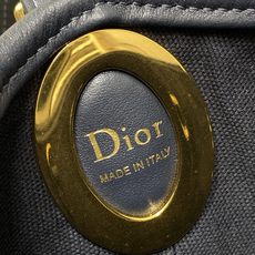 蓝布现货‼️Dior Medaillon小号水桶包春夏新款经典的Oblique 老花越看越耐看简洁又大气 蓝布现货‼️Dior Medaillon小号水桶包春夏新款经典的Oblique 老花越看越耐看简洁又大气