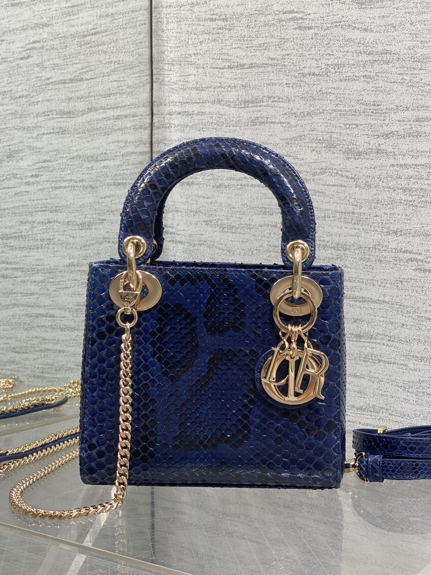 Сумка Dior Lady Dior синяя
