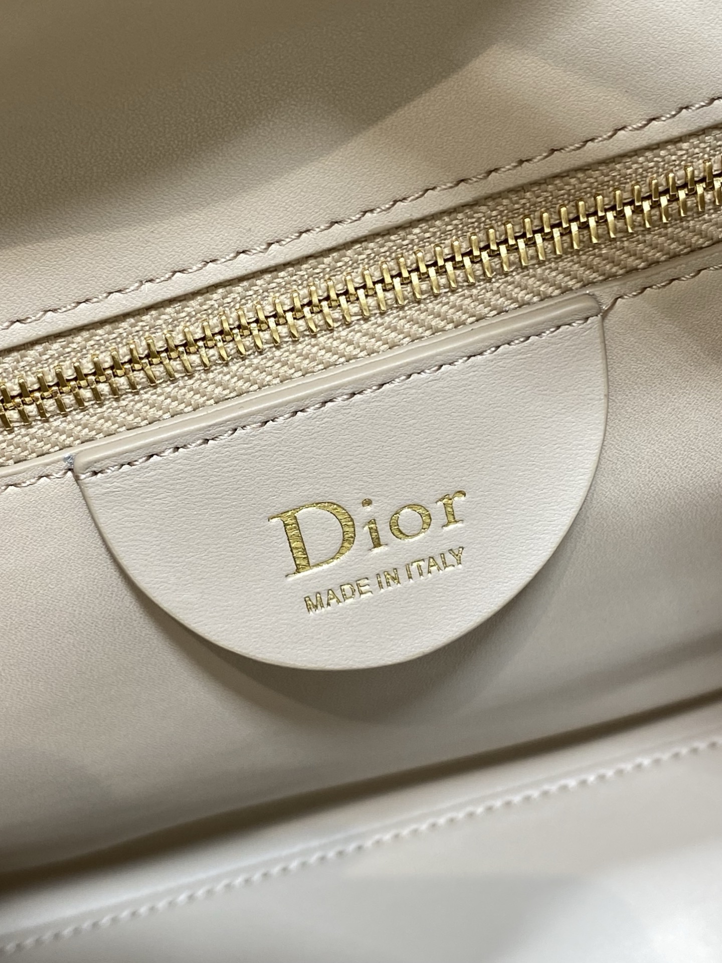 DIOR Medium Medaillon Bucket Bag