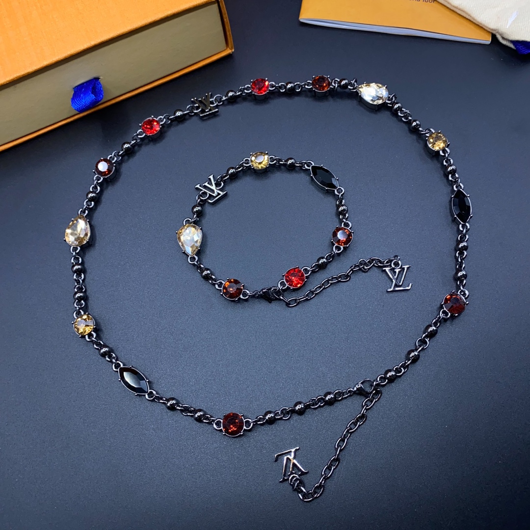 NO:101653,Bracelet P necklace LV new necklace bracelet, Lv necklace Lv bracelet, louis vuitton, necklace, bracelet19860909手链p项链 LV新款项链手链,Lv项链Lv手链,louis vuitton,necklace,bracelet,Jewelry