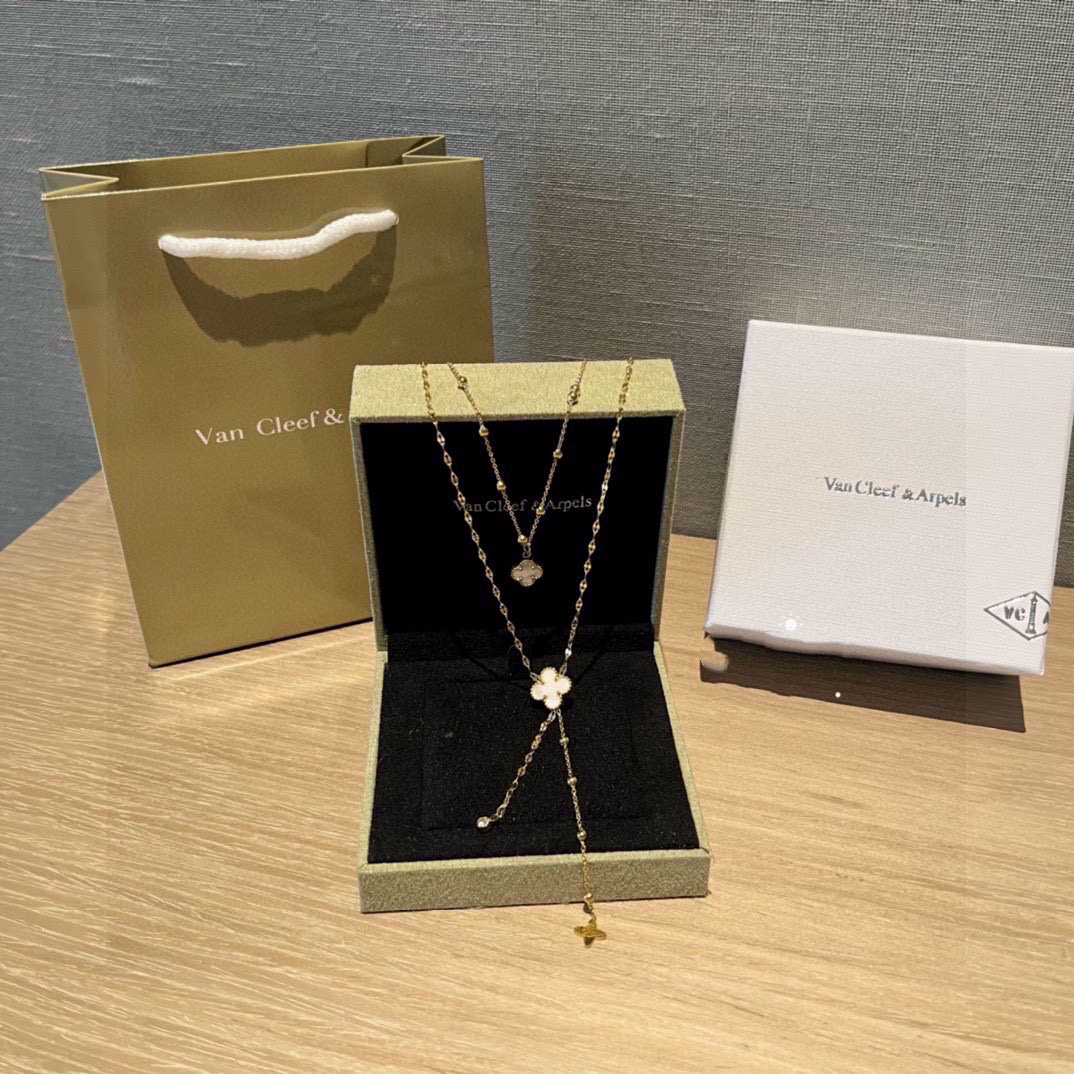 Necklace 04287