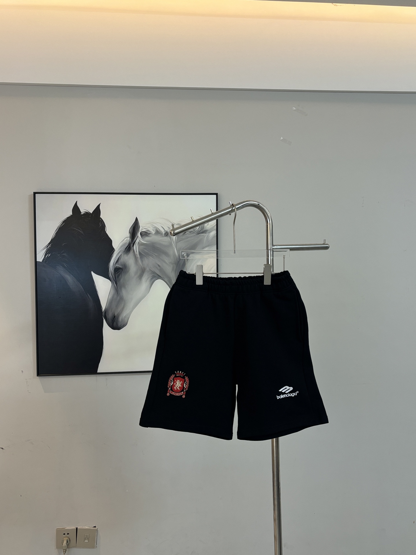 P85 Shorts bordados con insignia de edición especial París, tejido de punto de algodón peinado de 400 g con doble hilo …