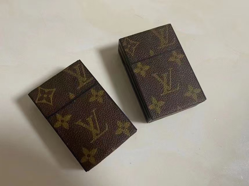 Louis Vuitton Cigarette Case - Comprehensive 3