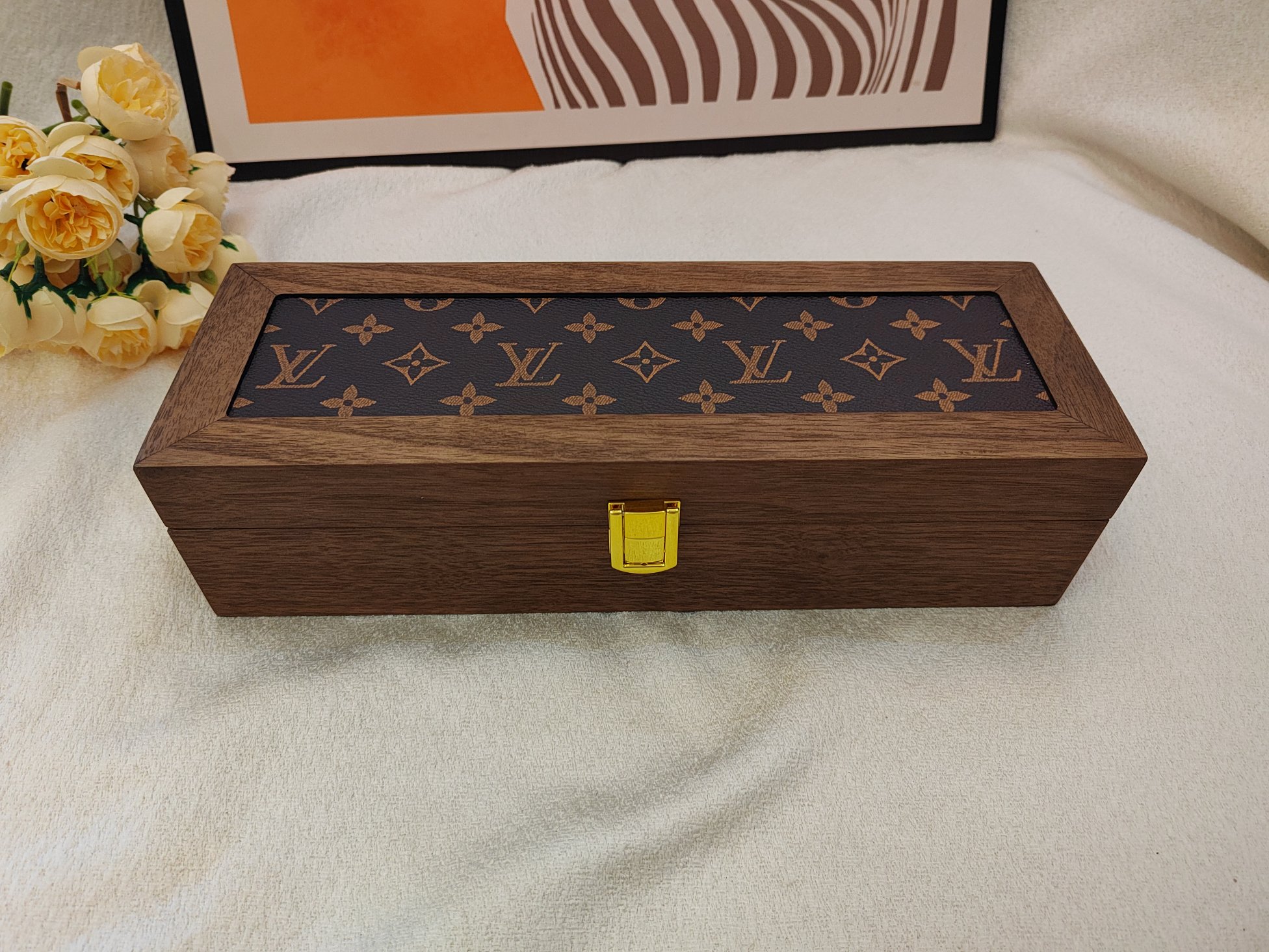 Walnut 6-Compartment Case: 4 Watch Slots + 2 Ring Rows - Comprehensive 4