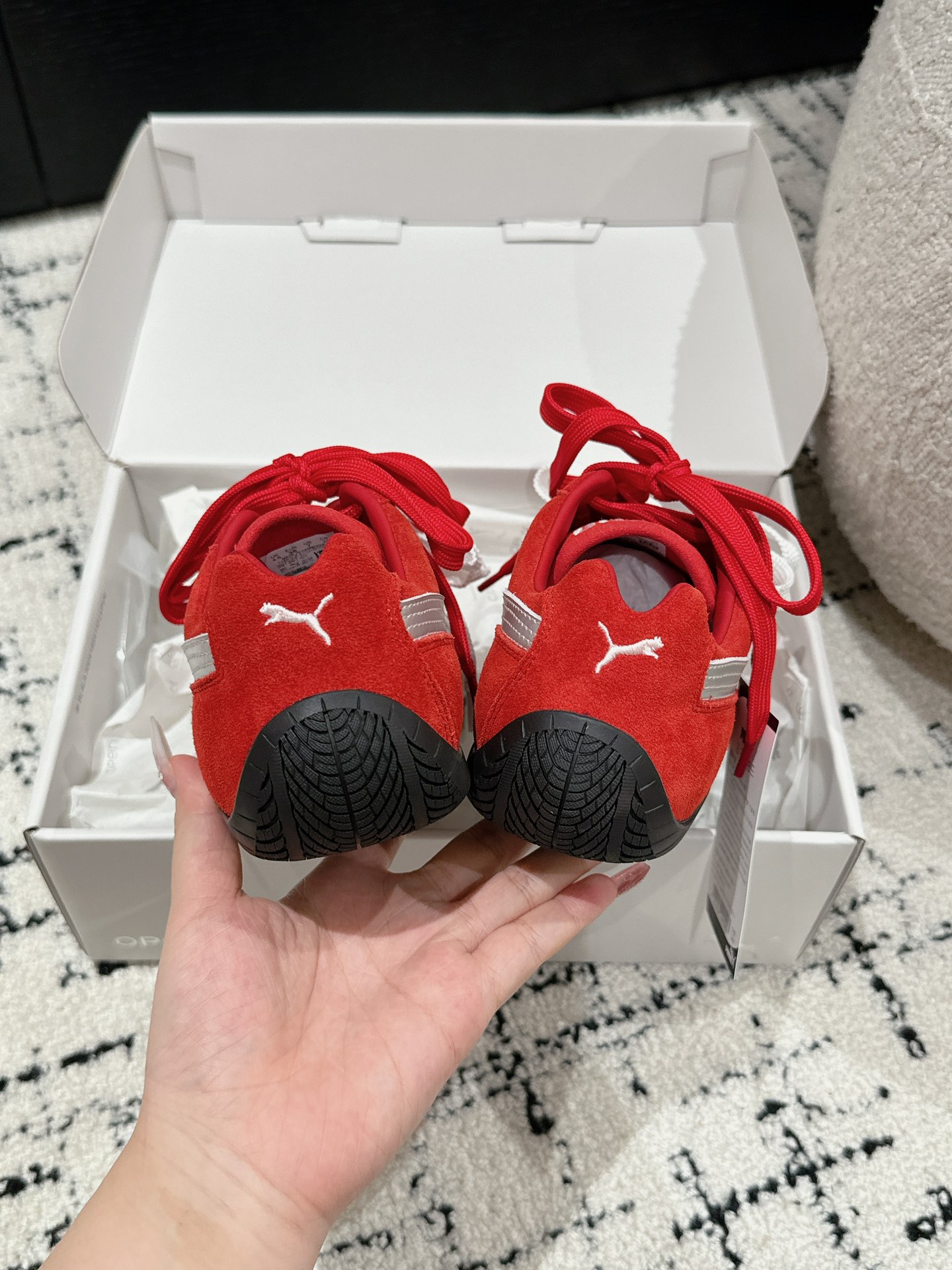 OPEN YAY x PUMA Women’s Football Shoes: Premium Materials, Unique Design, Limited Edition - 图片 6