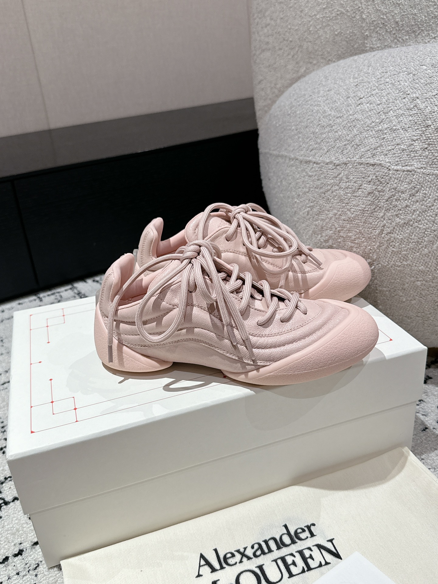 [McQueen Women
