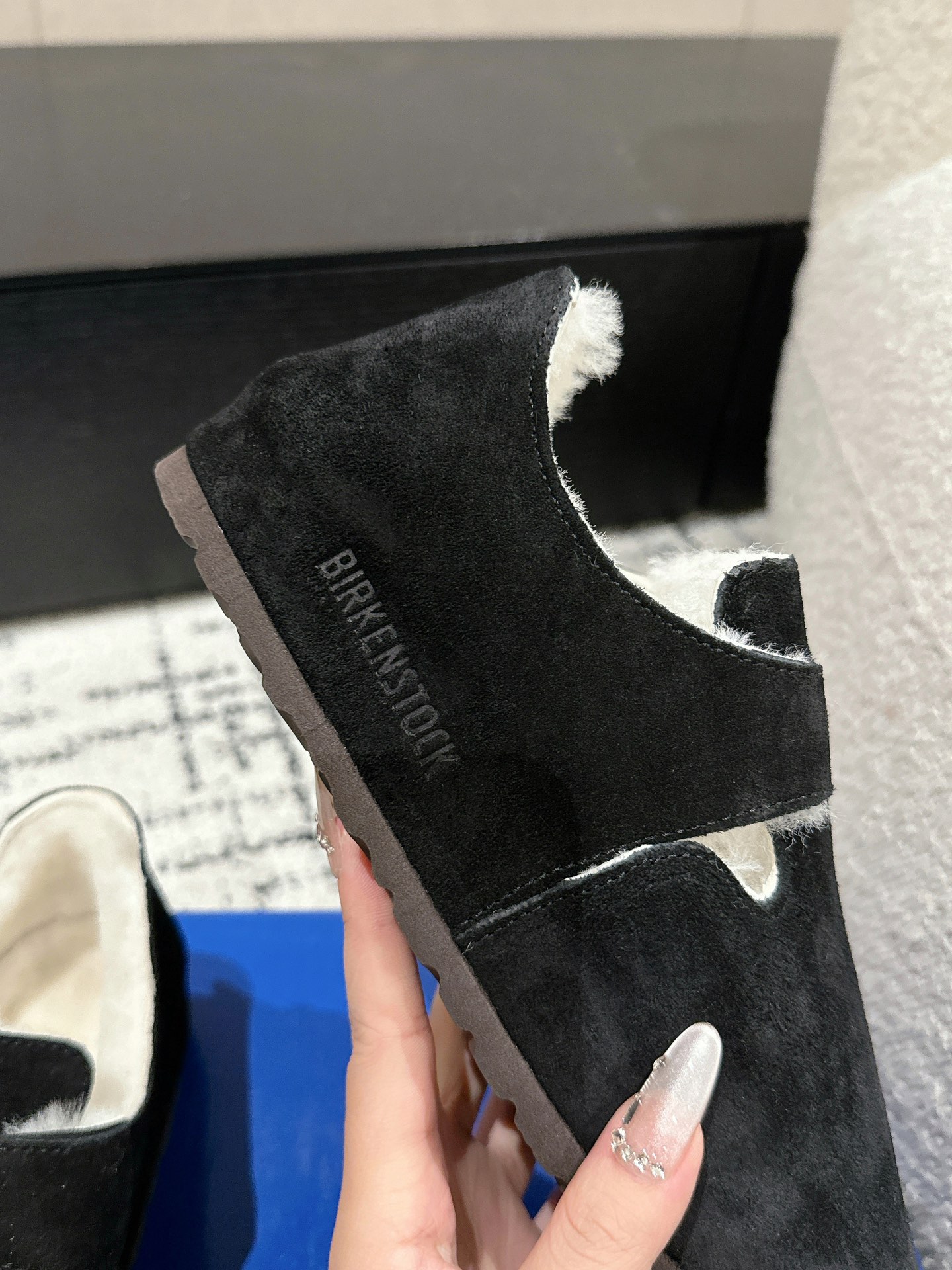 BIRKENSTOCK Autumn/Winter Collection: Comfortable Footwear with Stylish Design. - 图片 6