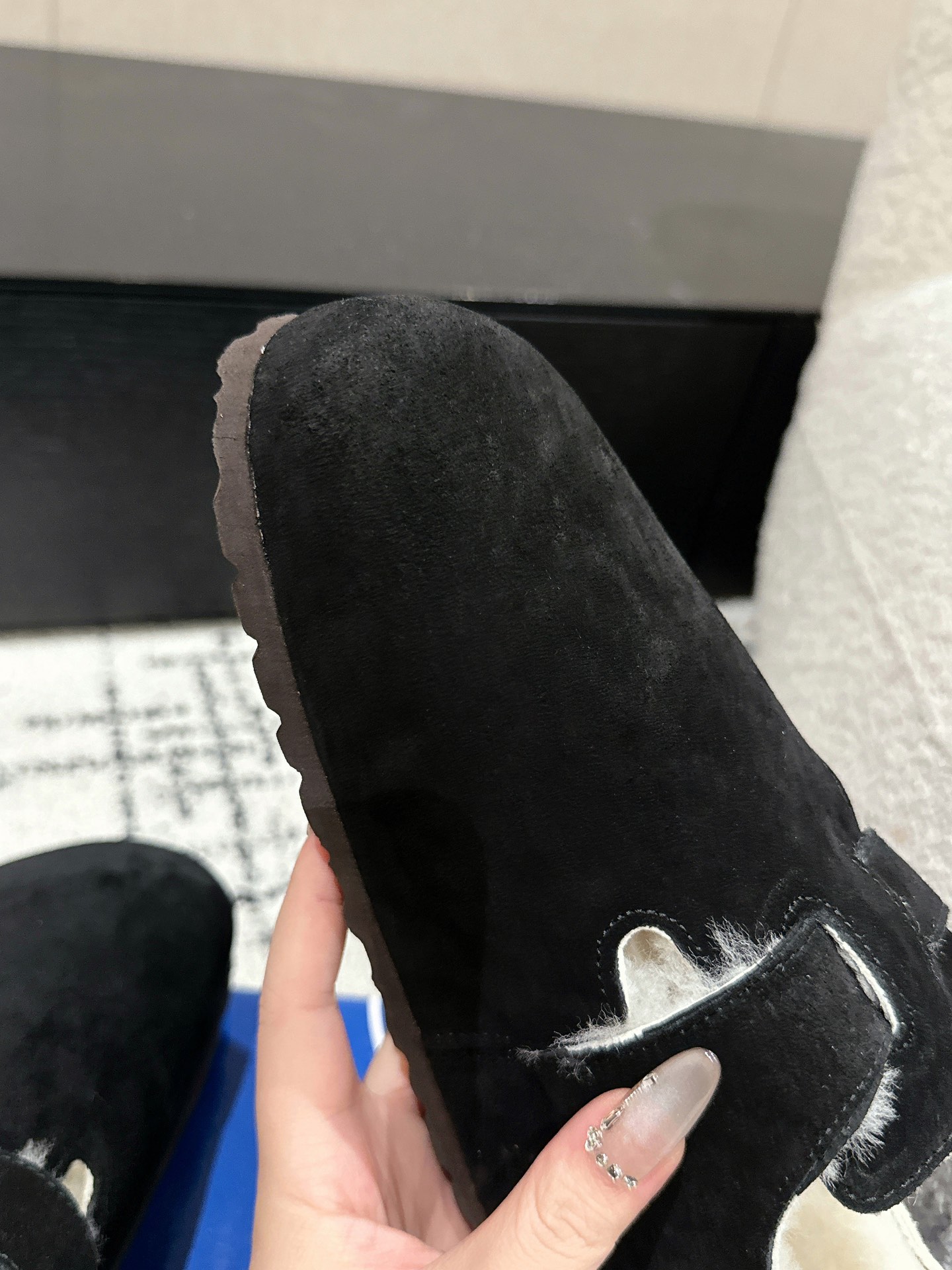 BIRKENSTOCK Autumn/Winter Collection: Comfortable Footwear with Stylish Design. - 图片 7