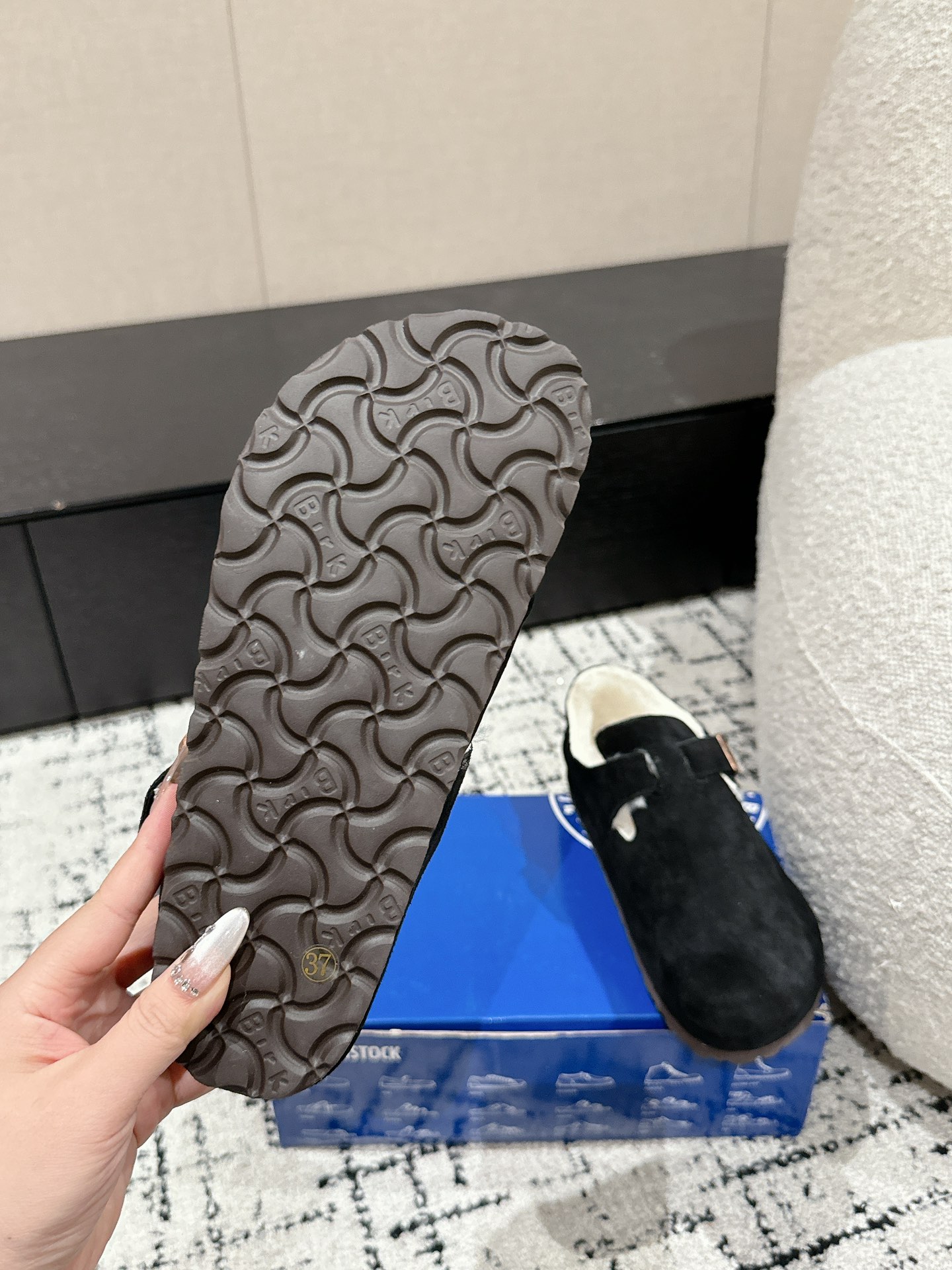 BIRKENSTOCK Autumn/Winter Collection: Comfortable Footwear with Stylish Design. - 图片 9