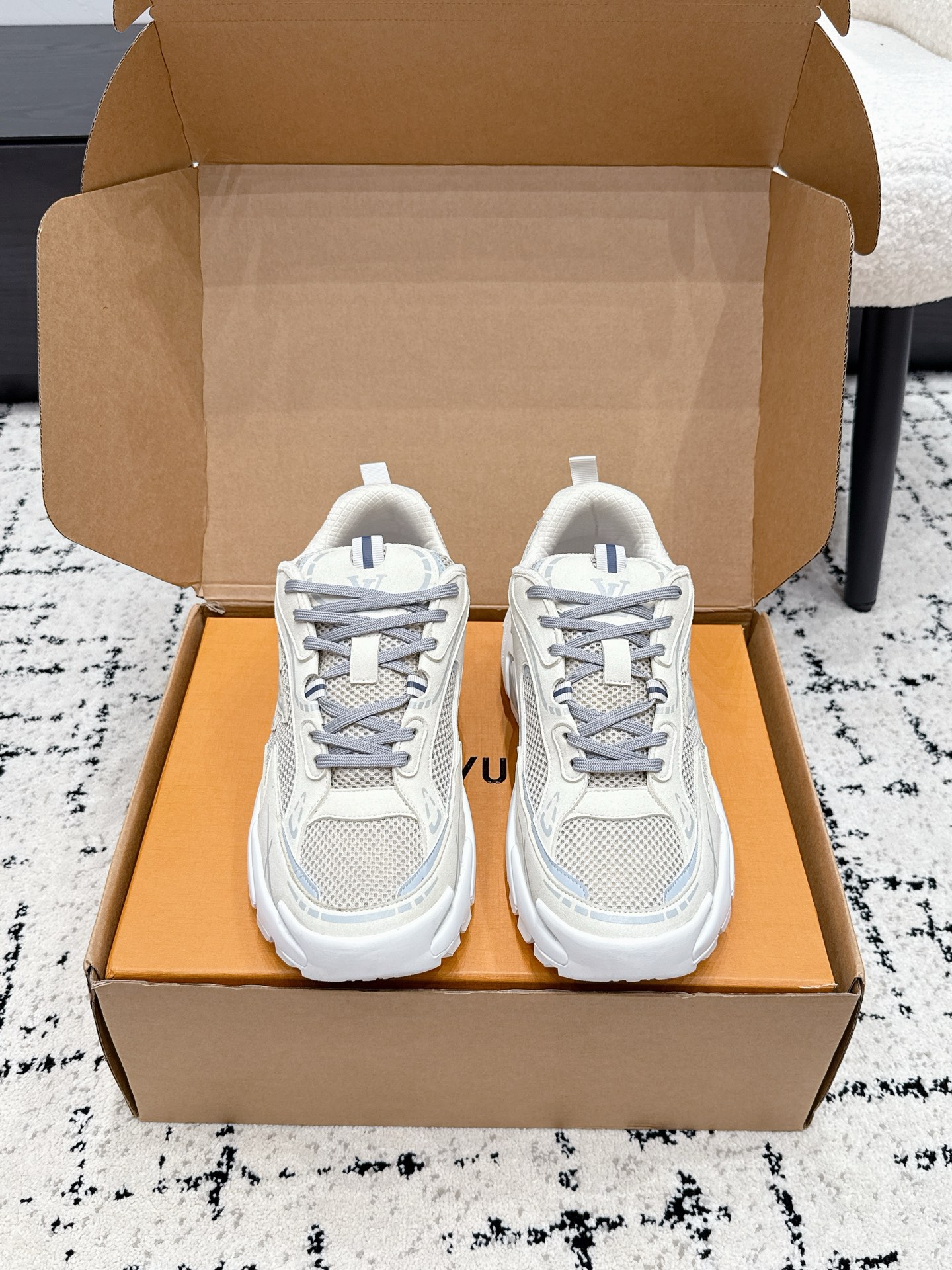 루이비통 신발 105240 Louis Vuitton Shoes