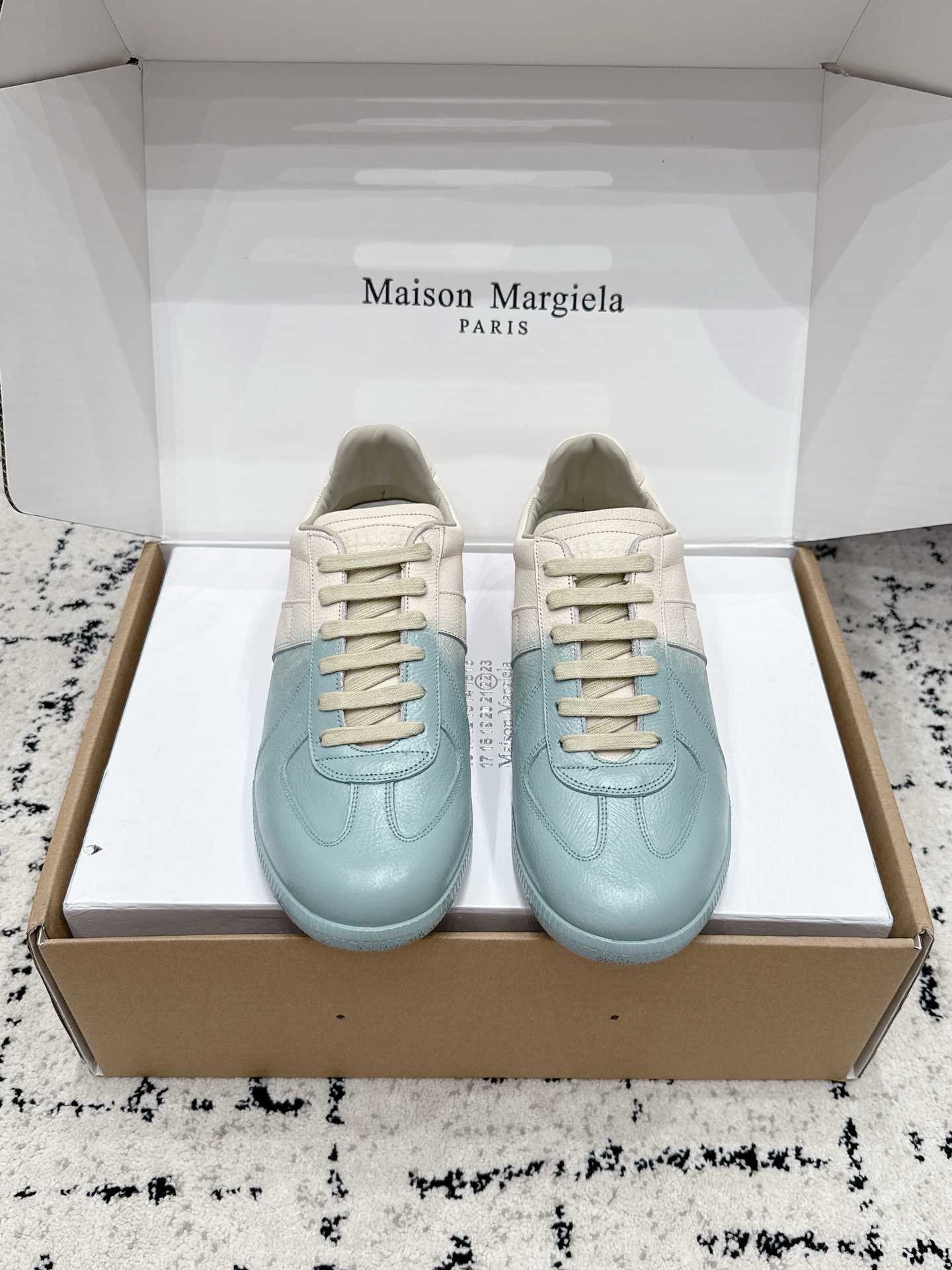 Designer Sneakers