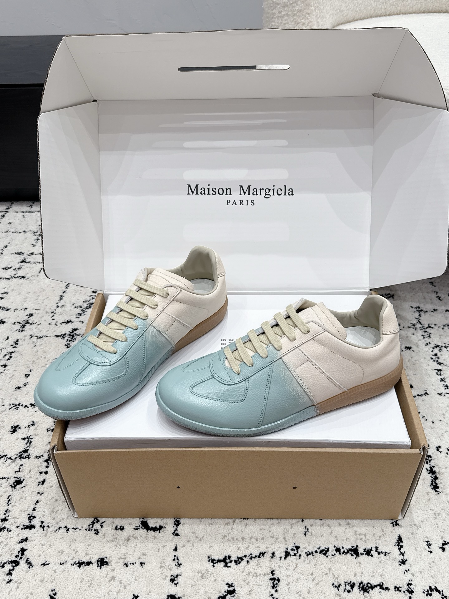 Designer Sneakers