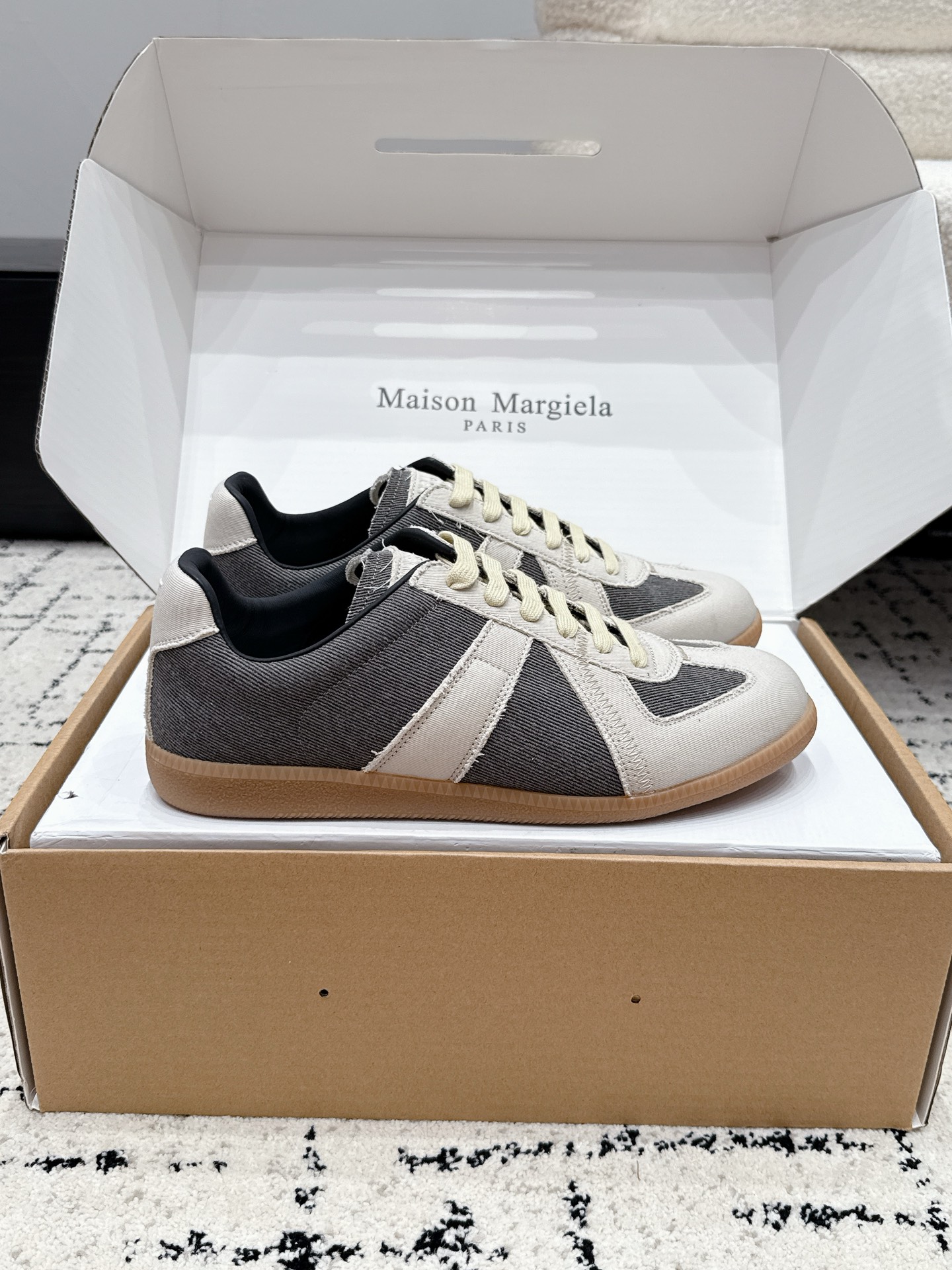 Designer Sneakers
