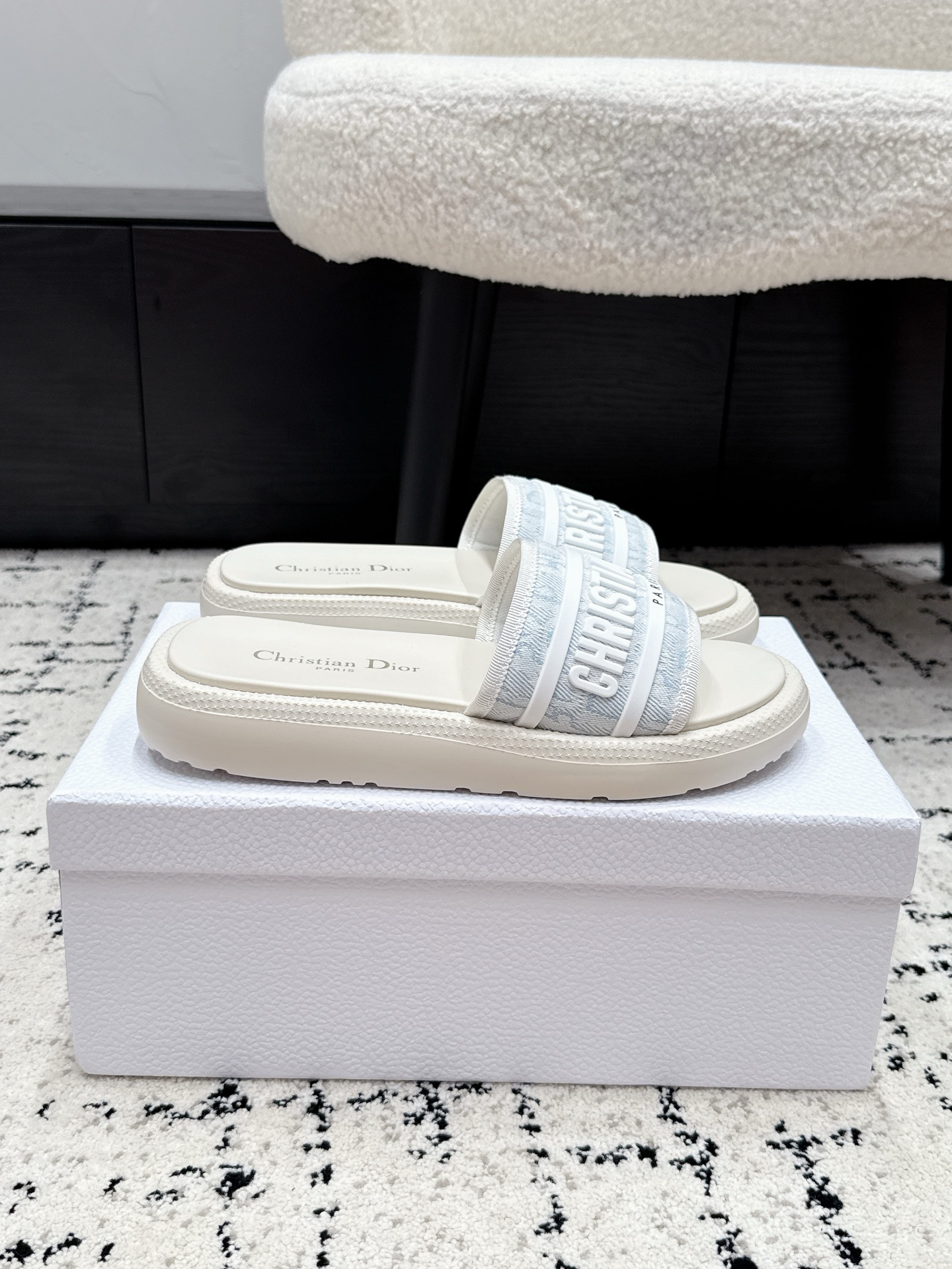 Dior Slides