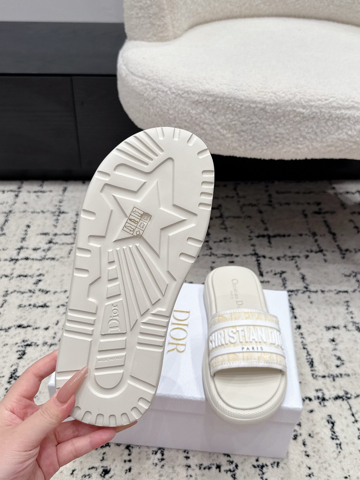 Dior Slides