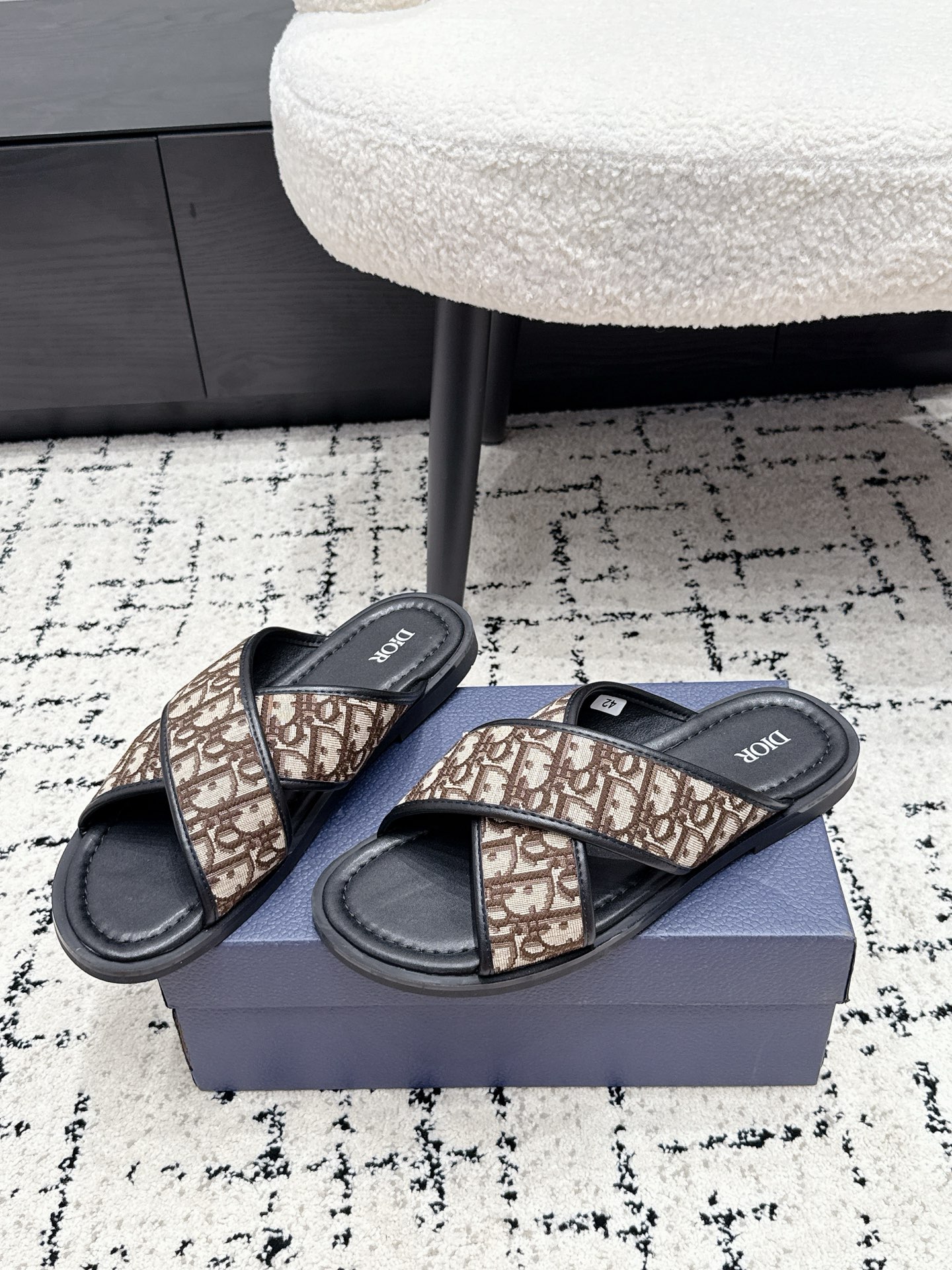 Dior Slides