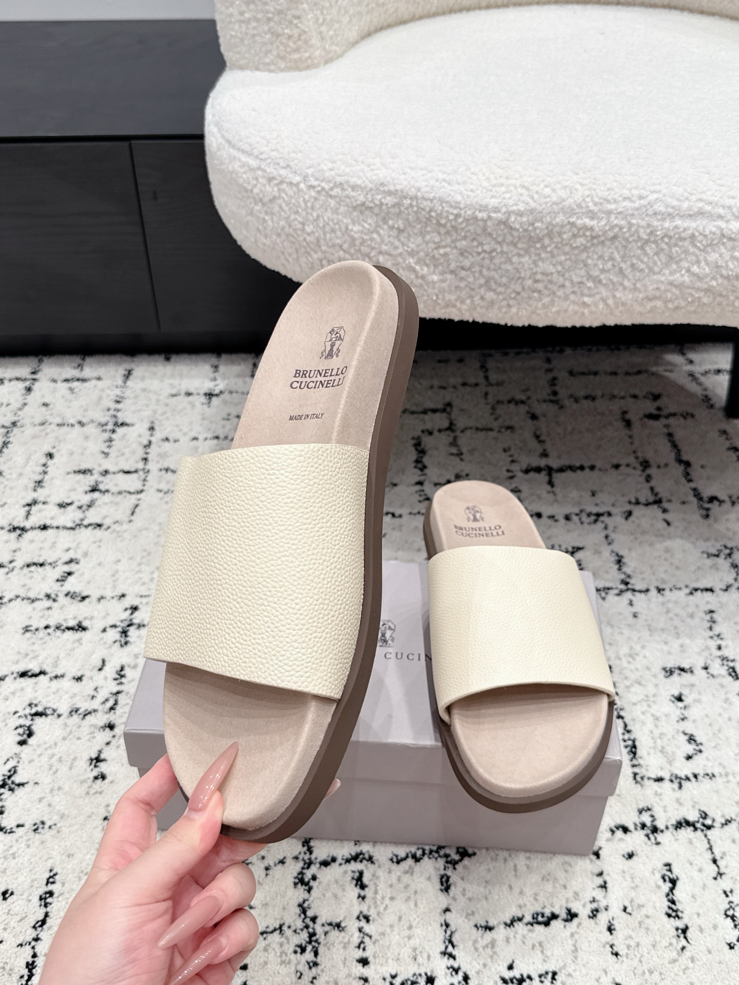 Designer Slides