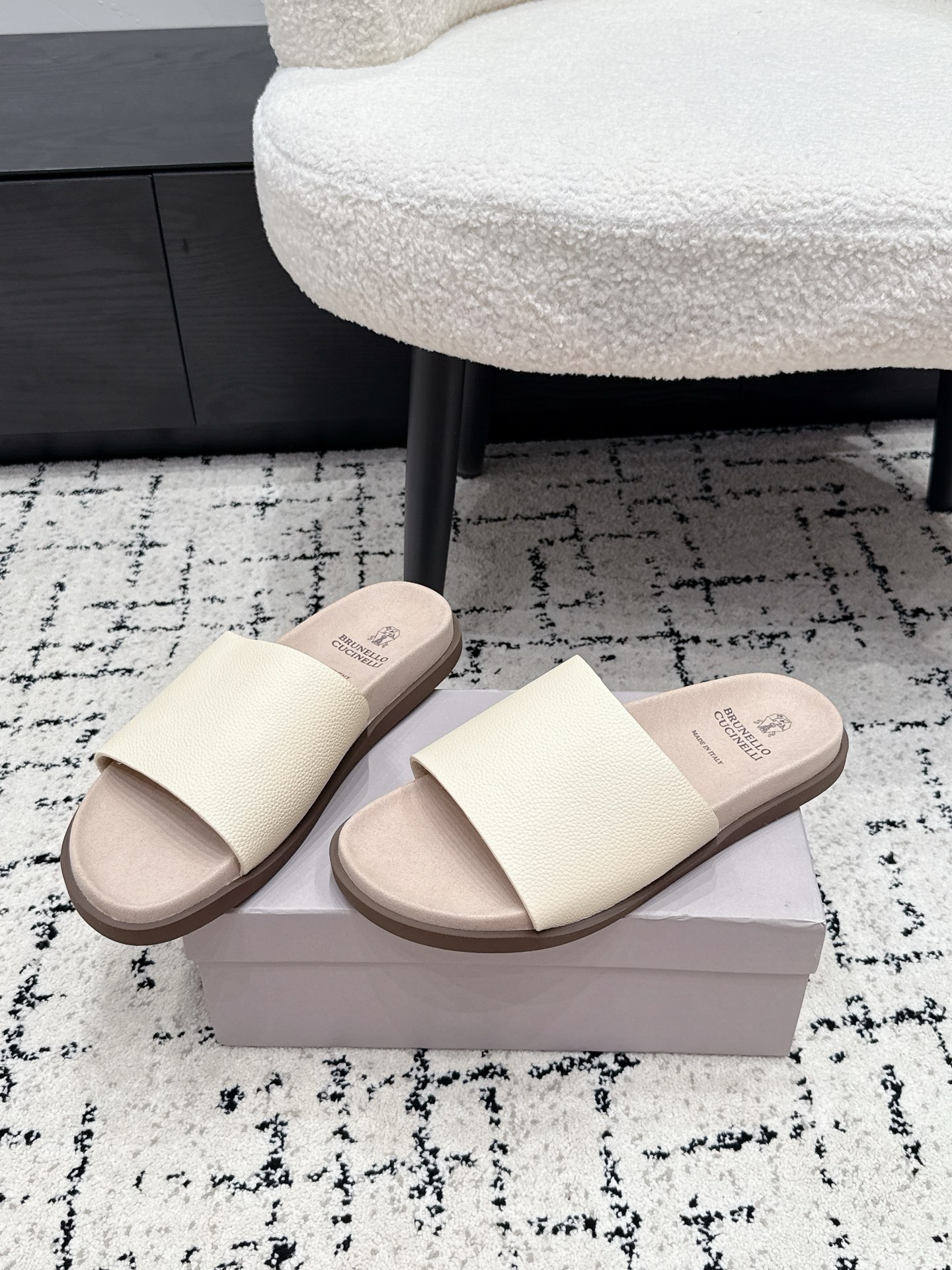 Designer Slides