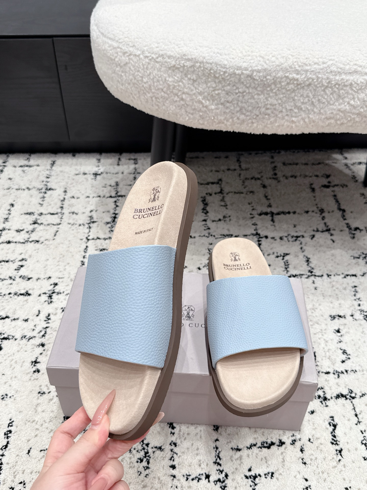Designer Slides