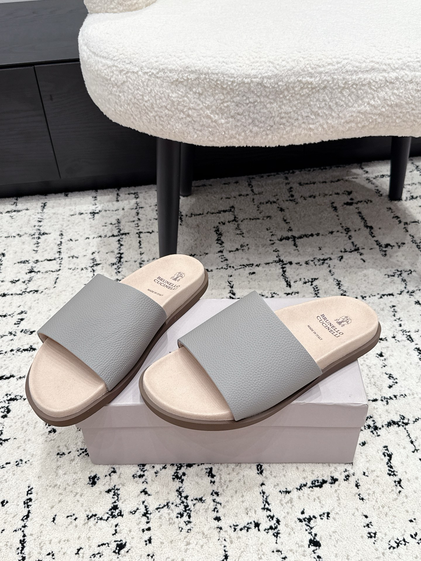 Designer Slides