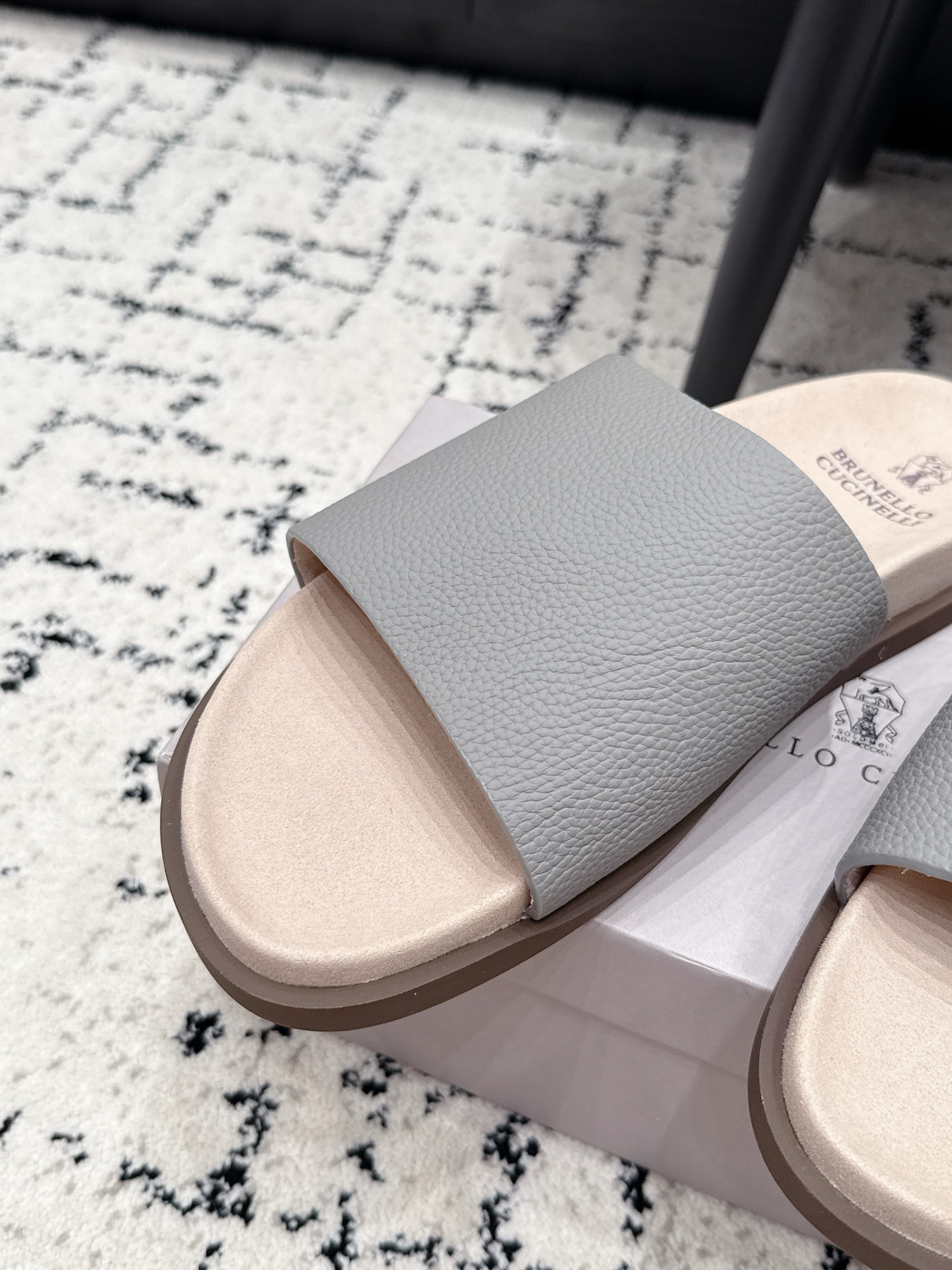 Designer Slides